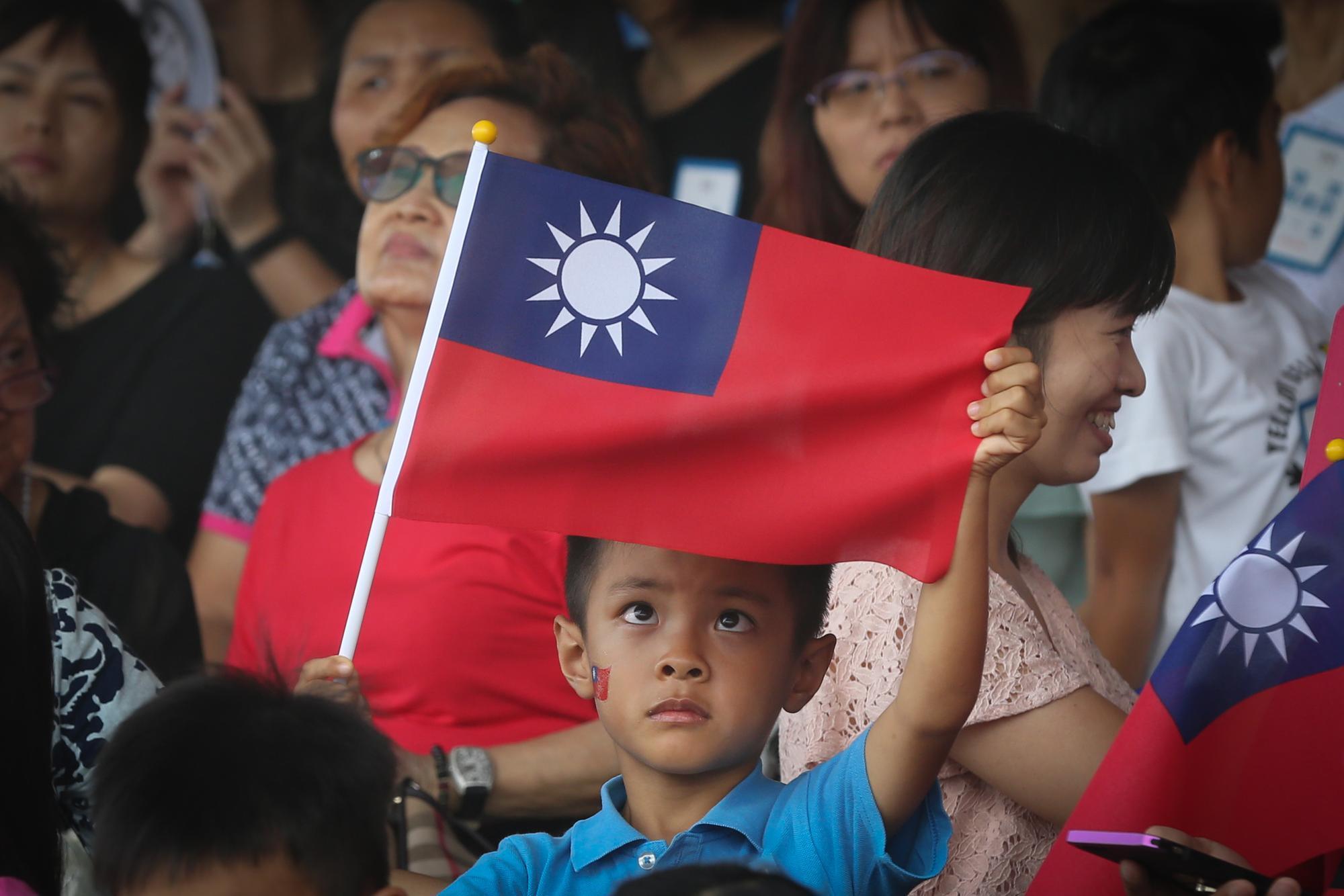美國議員提「台北法案」盼美國政府協助鞏固台灣邦交國。(圖:鏡周刊2017國慶特輯)