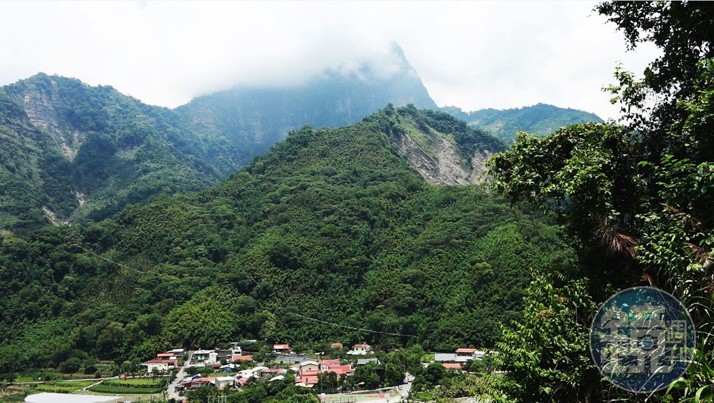阿里山來吉村鄒族的聖山塔山，是靈魂安息處，費爾相信，兒子魯本長眠於此。