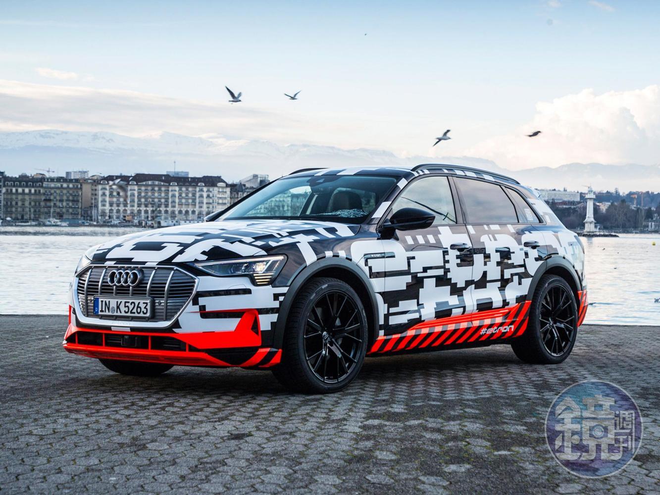 AUDI e-tron具備優異的電池效能與快充能力，可適用於150kW高功率充電座下，於30分鐘內充電完成且擁有超過400Km最大續航力，滿足消費者每日行車需求！