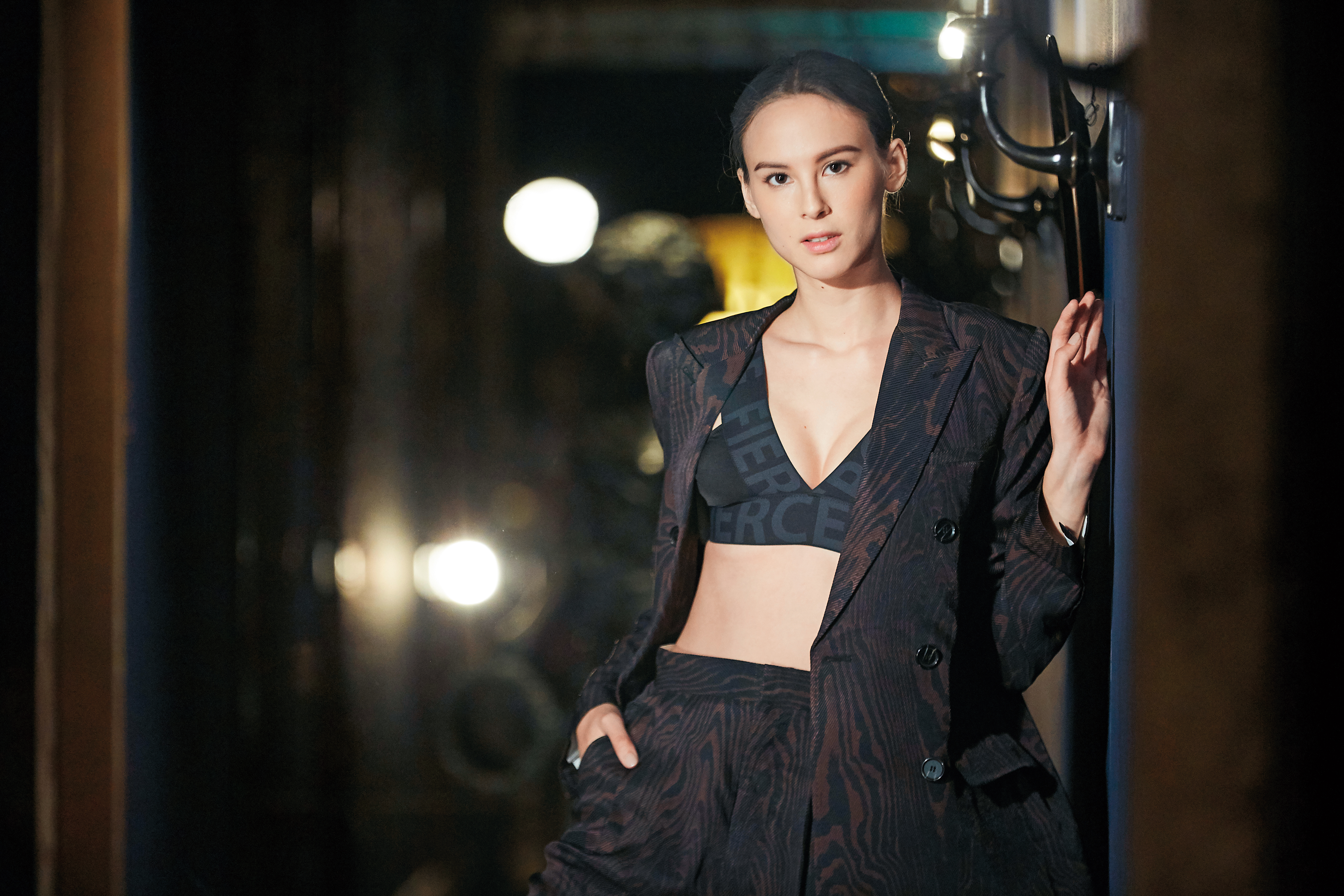 白彌兒長了一張外國人臉，但骨子裡卻有台灣魂。