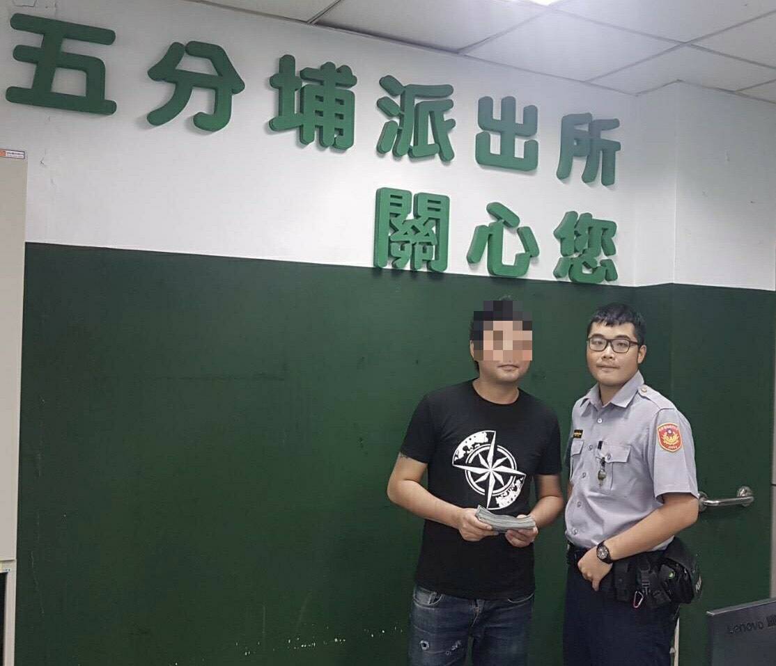 失而復得員工薪水的火鍋店老闆。（警方提供）