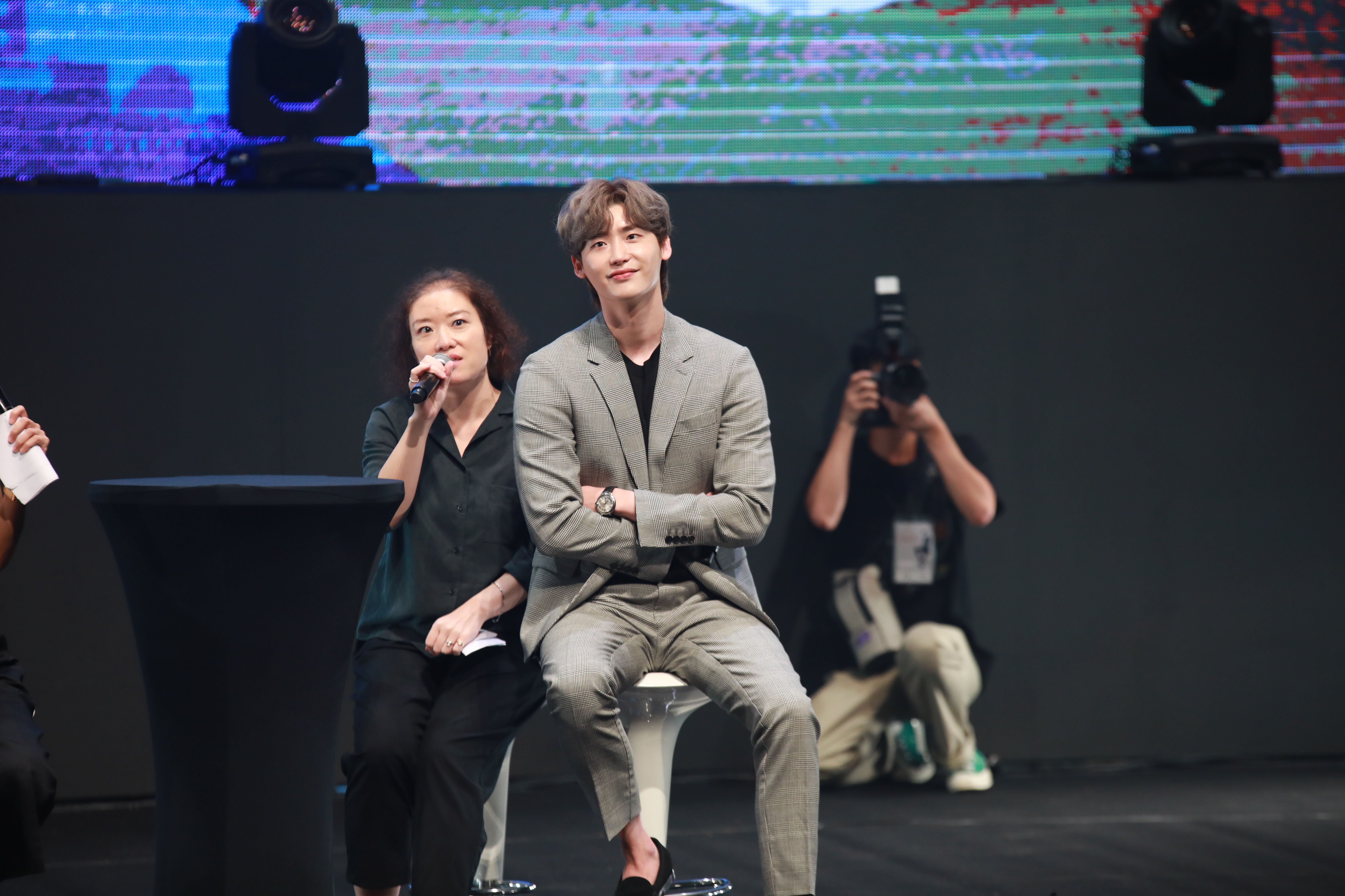 韓星李鍾碩在TICC舉辦見面會，吸飯1,800人。（華貴娛樂提供）