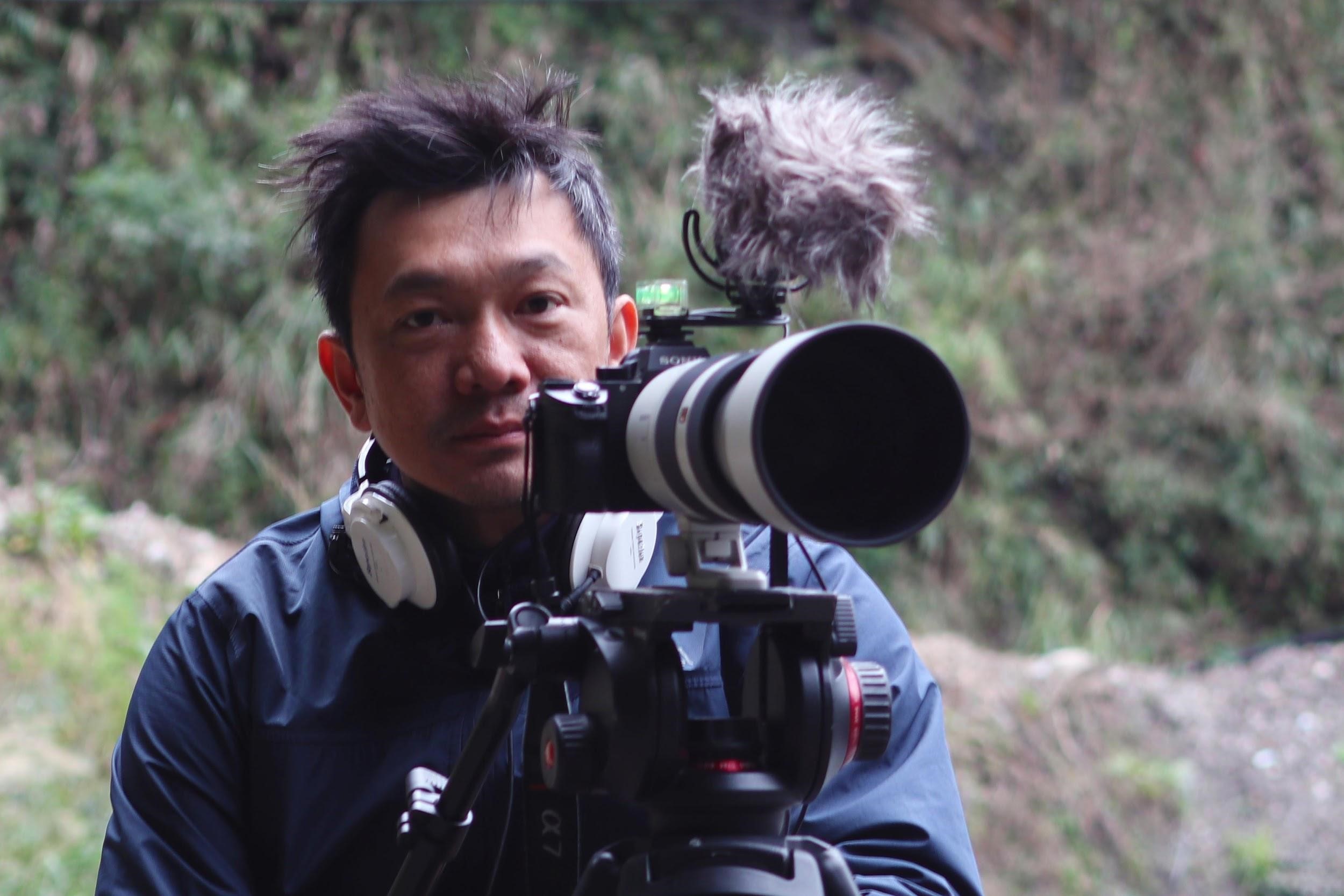 去年以《大佛普拉斯》獲金馬獎最佳新導演的黃信堯是今年金馬電影學院隨班導師。（金馬執委會提供）