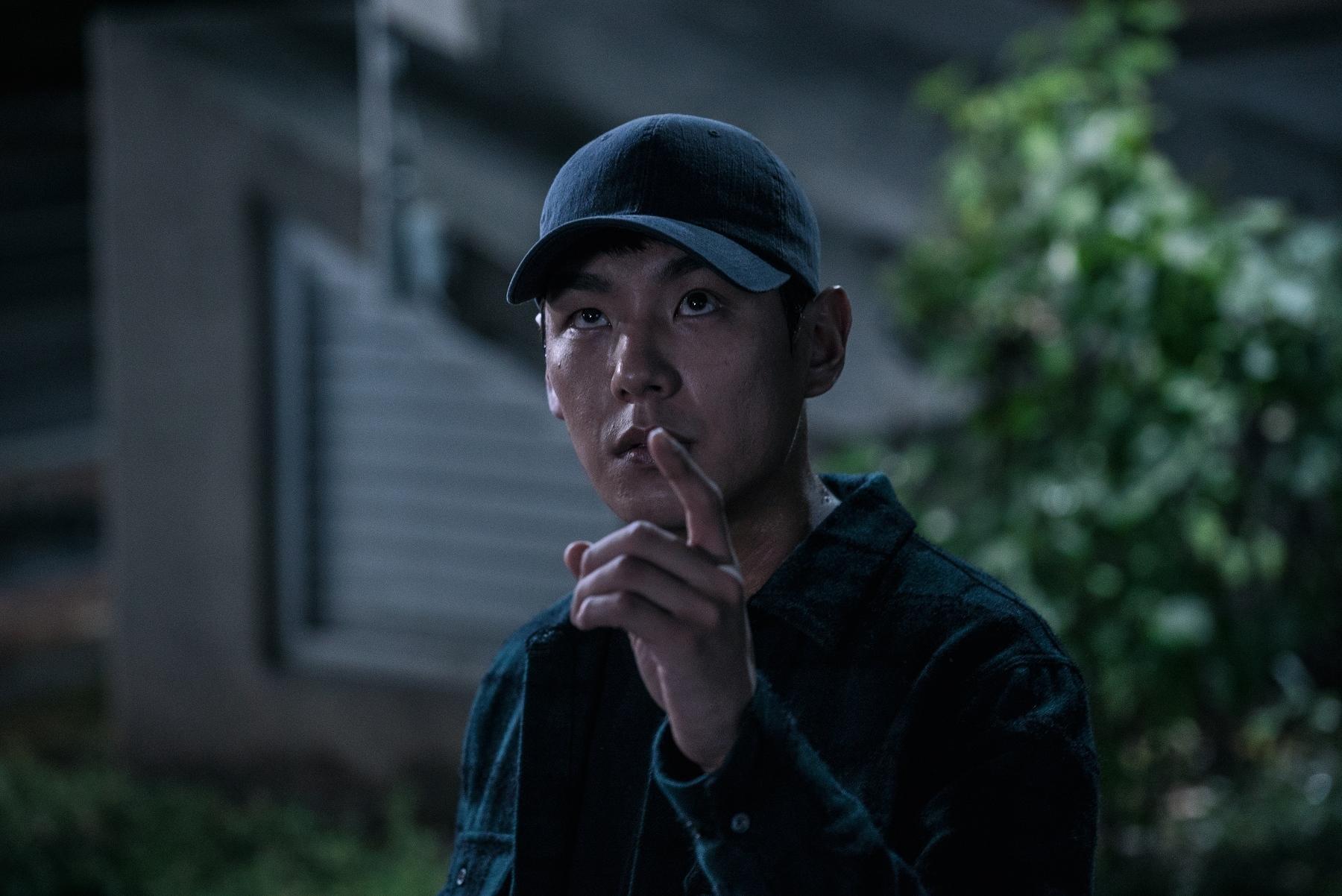 郭時暘突破奶油小生形象,在《致命目擊》詮釋冷血殘忍的殺人魔角色。(釆昌國際多媒體提供)