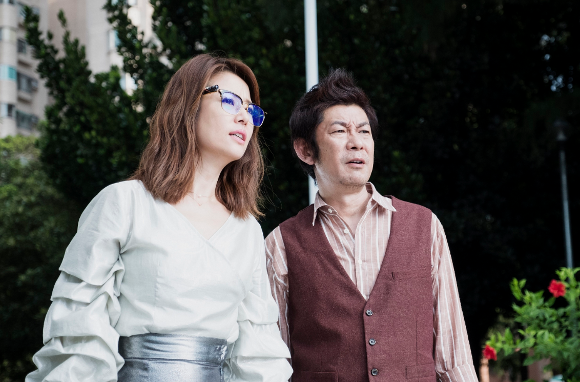 林心如在《RPG》與永瀨正敏有不少對手戲,她也笑稱戴著AR眼鏡演戲相當有趣。(犢影制作提供)