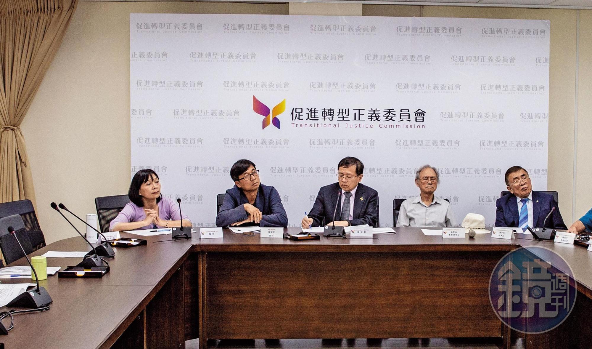 促轉會日前宣布，與國家人權博物館合作，分別在北中南舉辦「落實轉型正義與國家人權願景說明會」，聆聽政治受難者聲音。