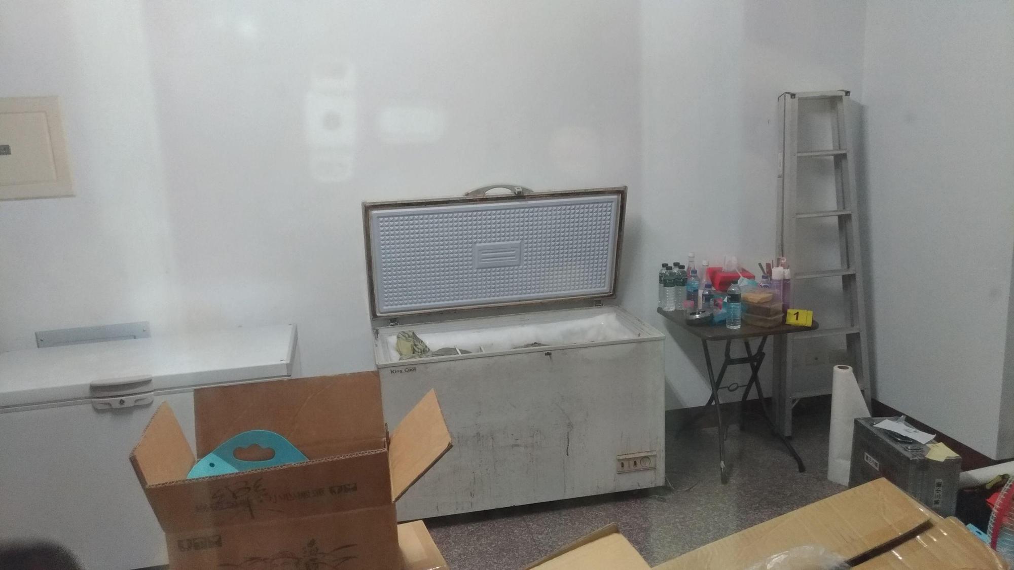 冰箱藏屍案情大逆轉,竟變成大兒子預謀殺父。(警方提供)