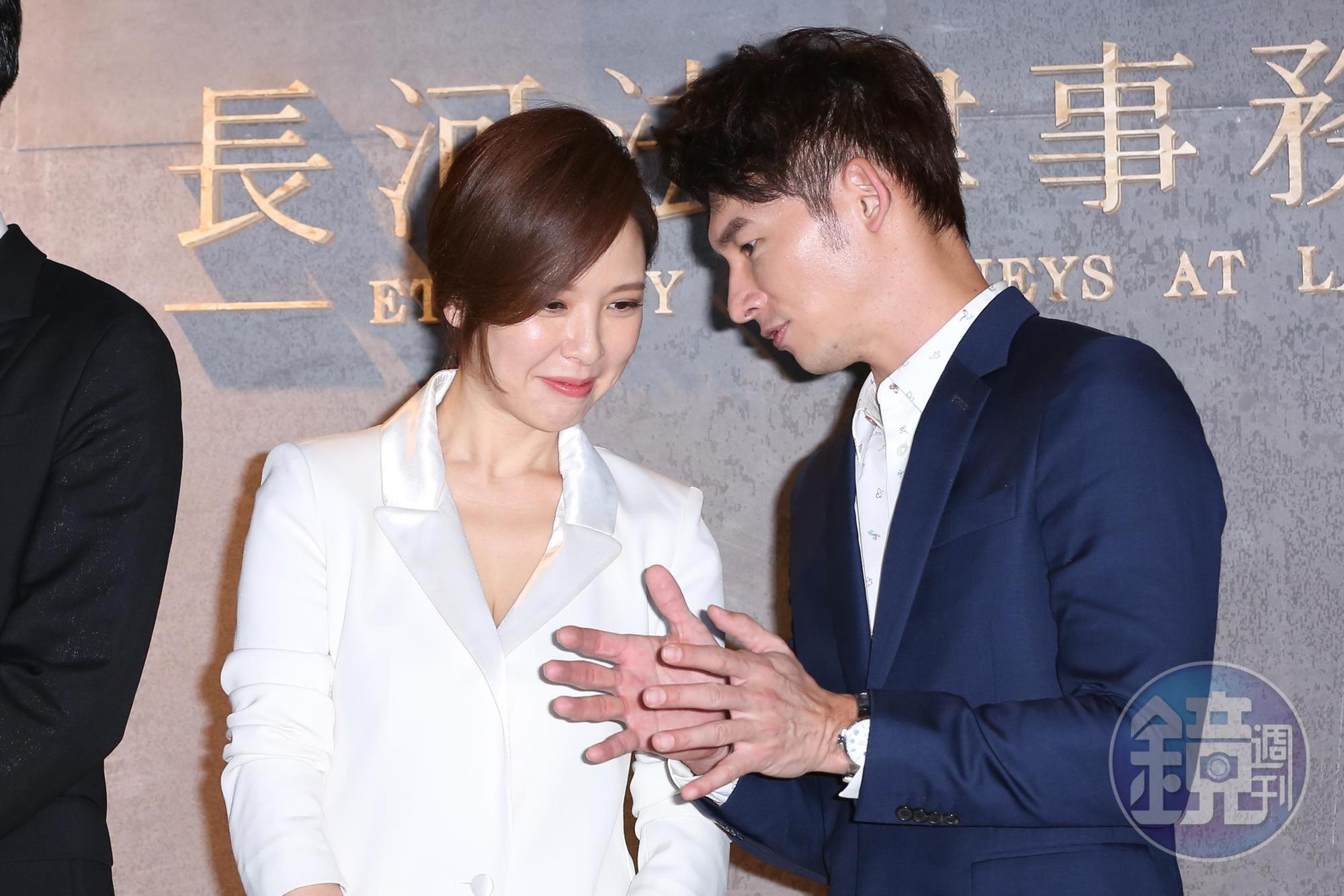 溫昇豪飾演檢察官,戲裡與天心配對演夫妻,但2人的夫妻關係因一起神秘自殺事件而產生裂縫,關係岌岌可危。