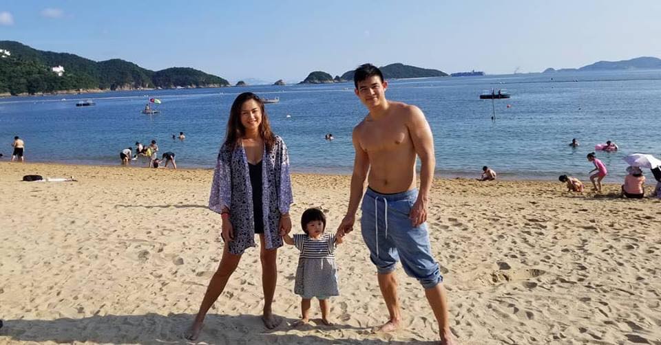 30歲的趙勁皓去年跟女星盧頌之結婚，女兒趙安嵐剛好1歲，對女兒超疼愛。（翻攝自趙勁皓臉書）