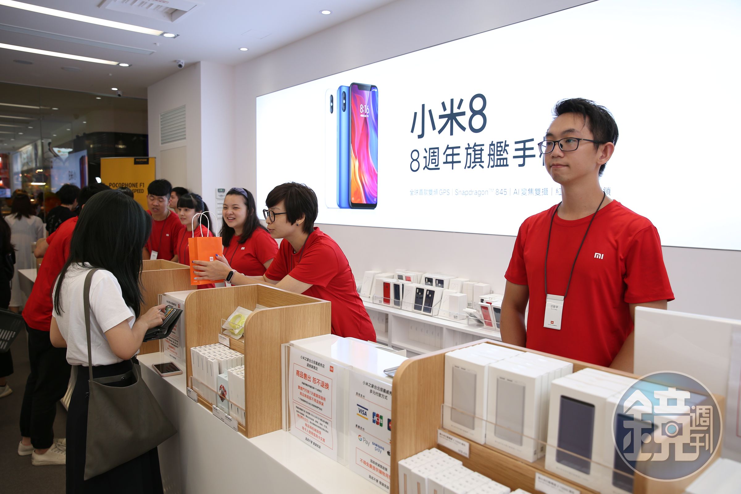 小米台灣今（14）日宣布搶進台北市一級戰區信義商圈。