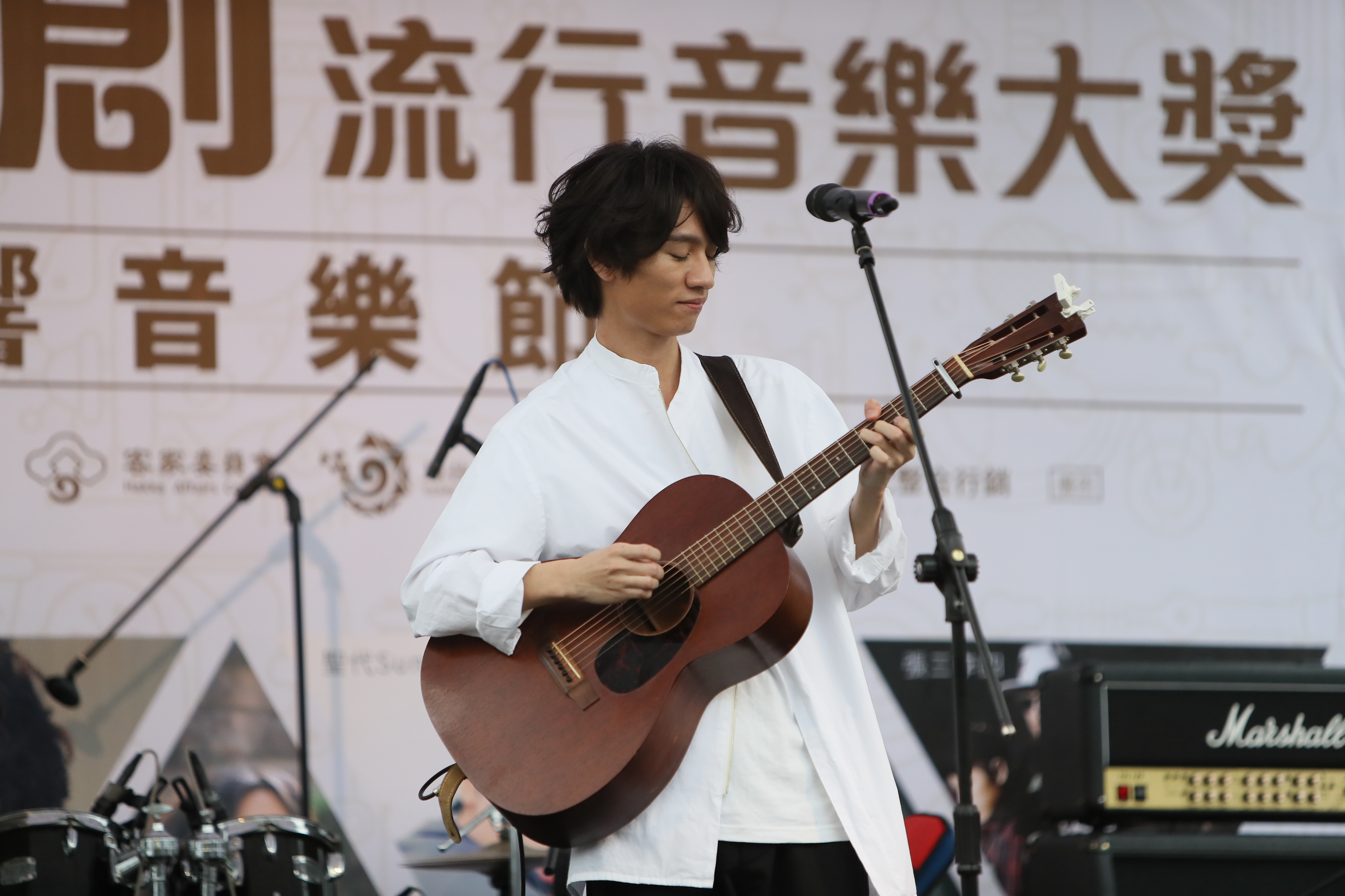 柯智棠現身《迴響音樂節》演出，透露唱片宣傳期後將放假好好休息。（新視紀整合行銷提供）