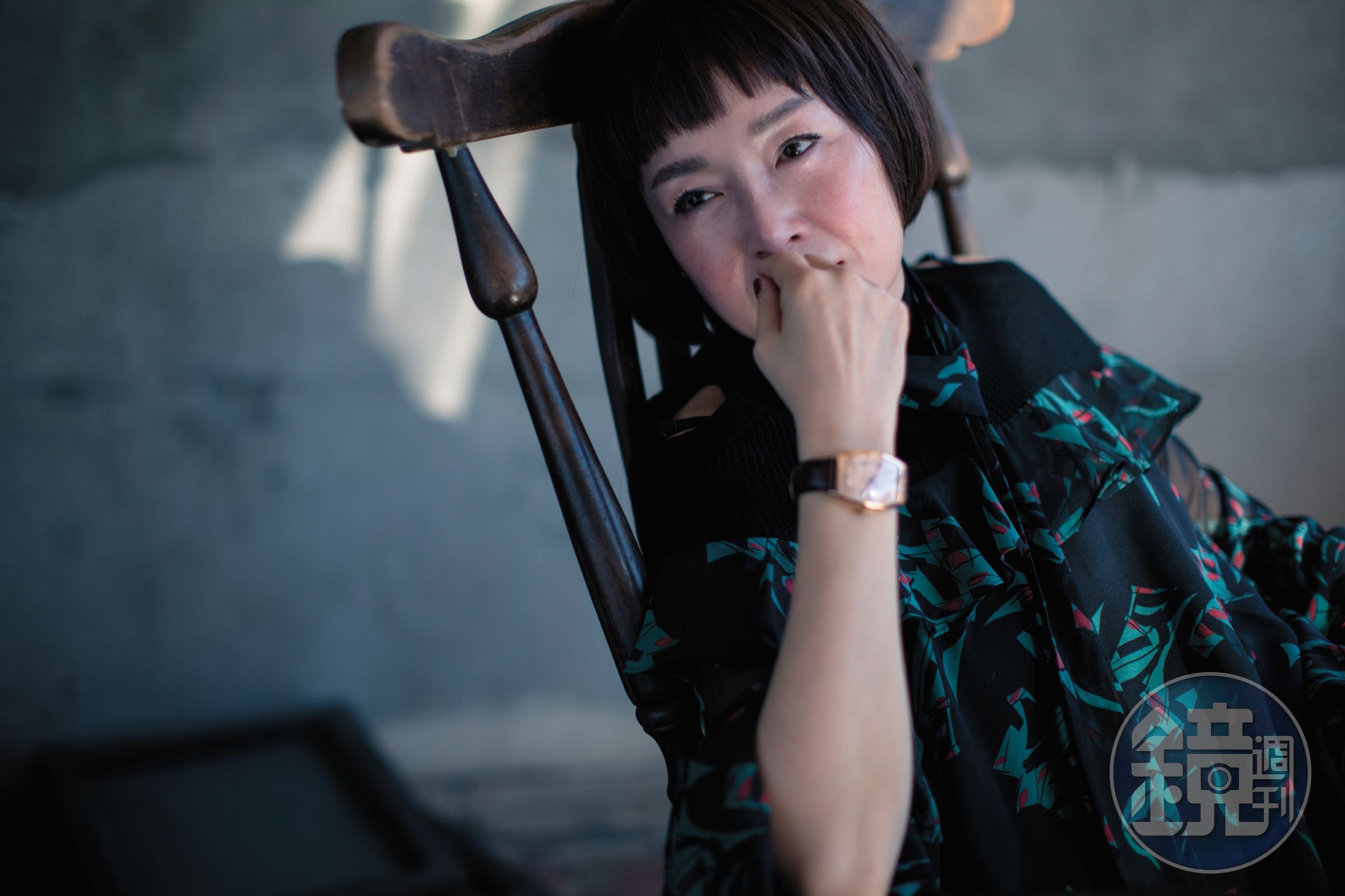 活潑是恬妞給人的形象，也讓她在文藝玉女當道的時代，有些與眾不同、又難以歸類。卻也因為不尋常，讓她可以一直在演藝事業耕耘到今天。 