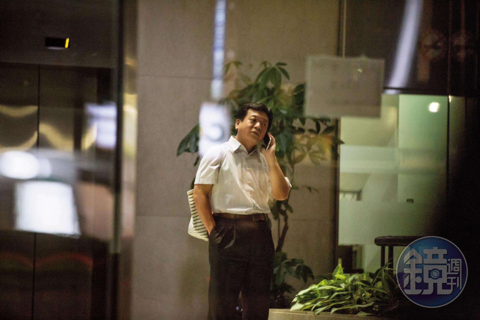 選辦關鍵決策及政策，逐漸回歸由蔡壁如、許立民（如圖）等子弟兵主導。