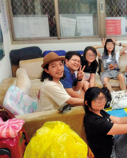 簡銘宏和羅宜因相同理念而越走越近,更因毒品同時吃上官司。(翻攝畫面)