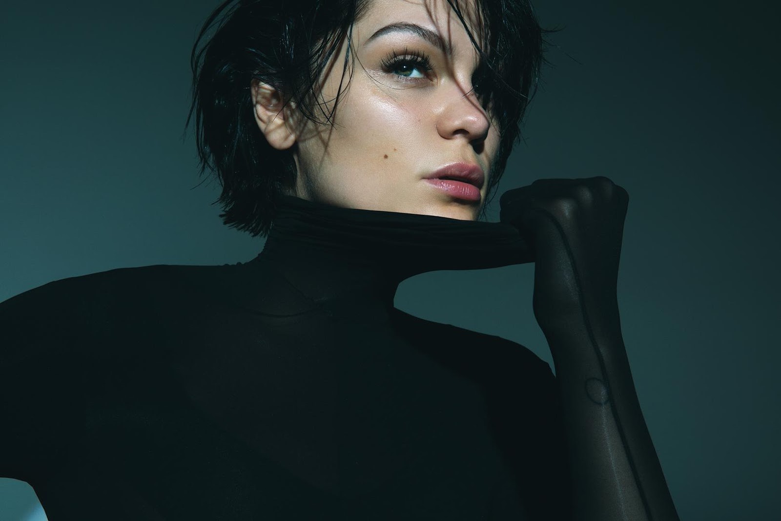 英國天后潔西J（Jessie J），將於9月20日在南港C3中信金融園區停車場廣場開唱。（中華文創提供）