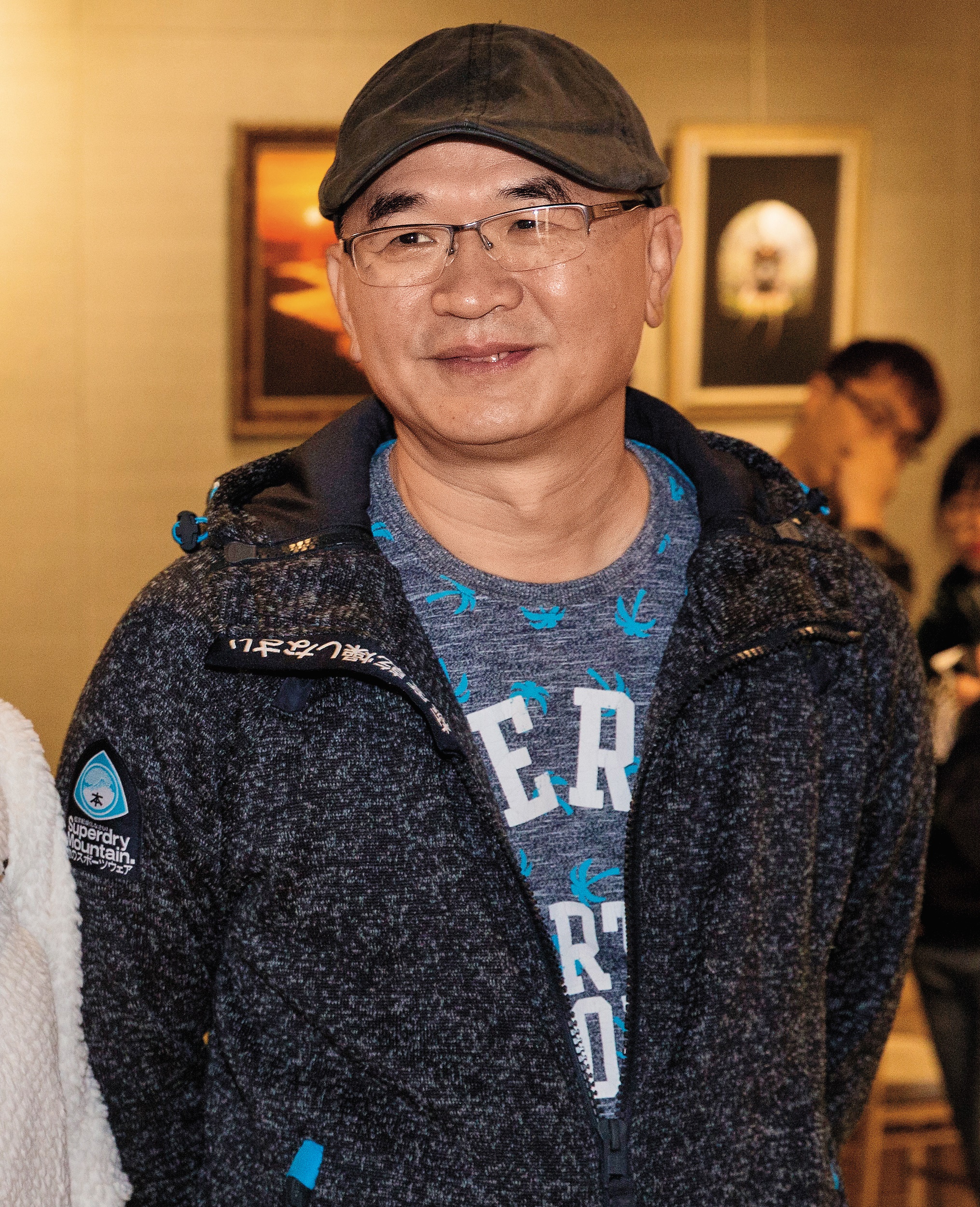 美麗華百樂園董事長黃憲文遭小媽提告追討近億元財產，目前二審逆轉勝。