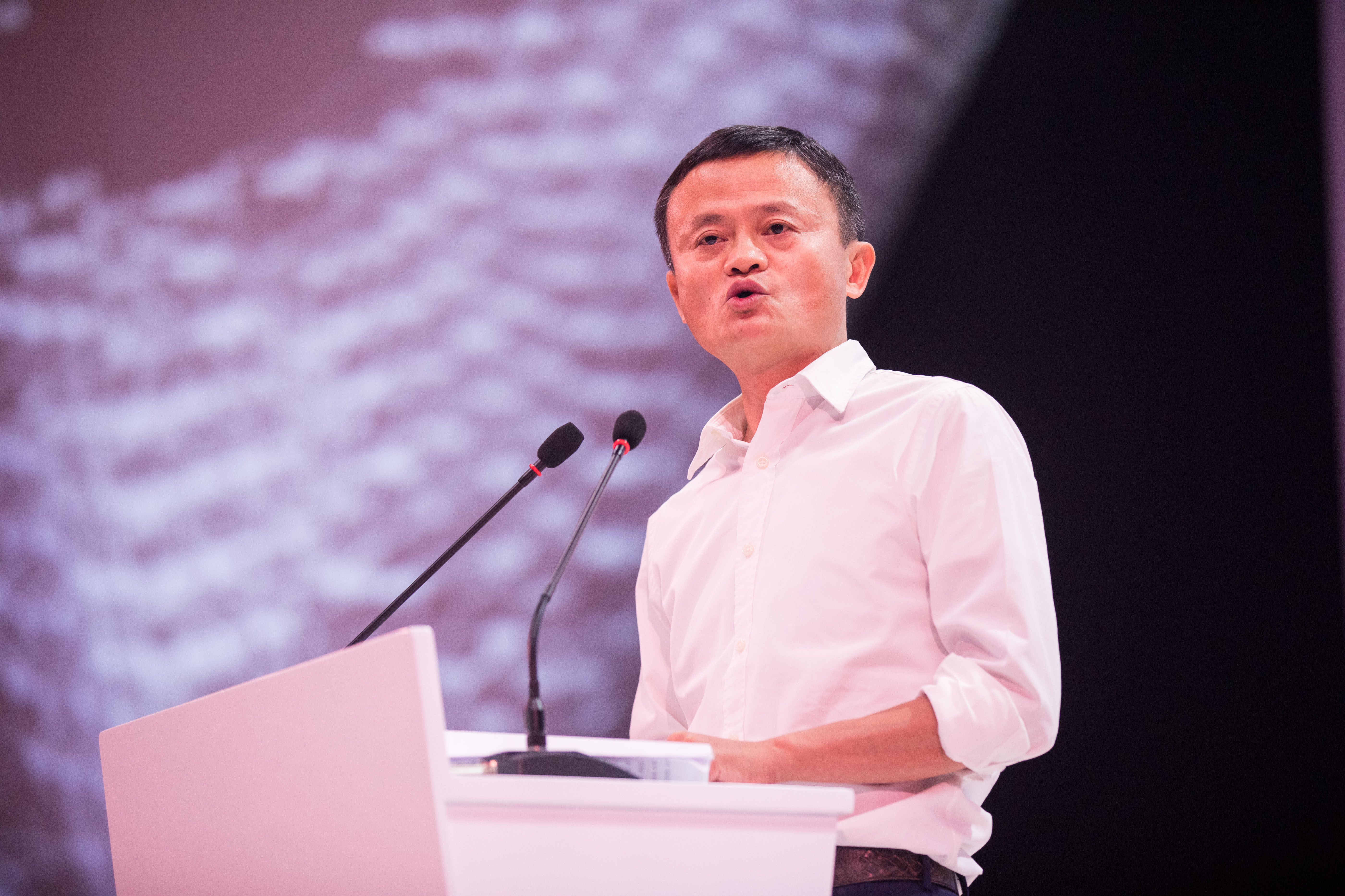 馬雲接受新華社專訪，表示當初答應川普創造美國就業機會的承諾已無法兌現。（東方IC）