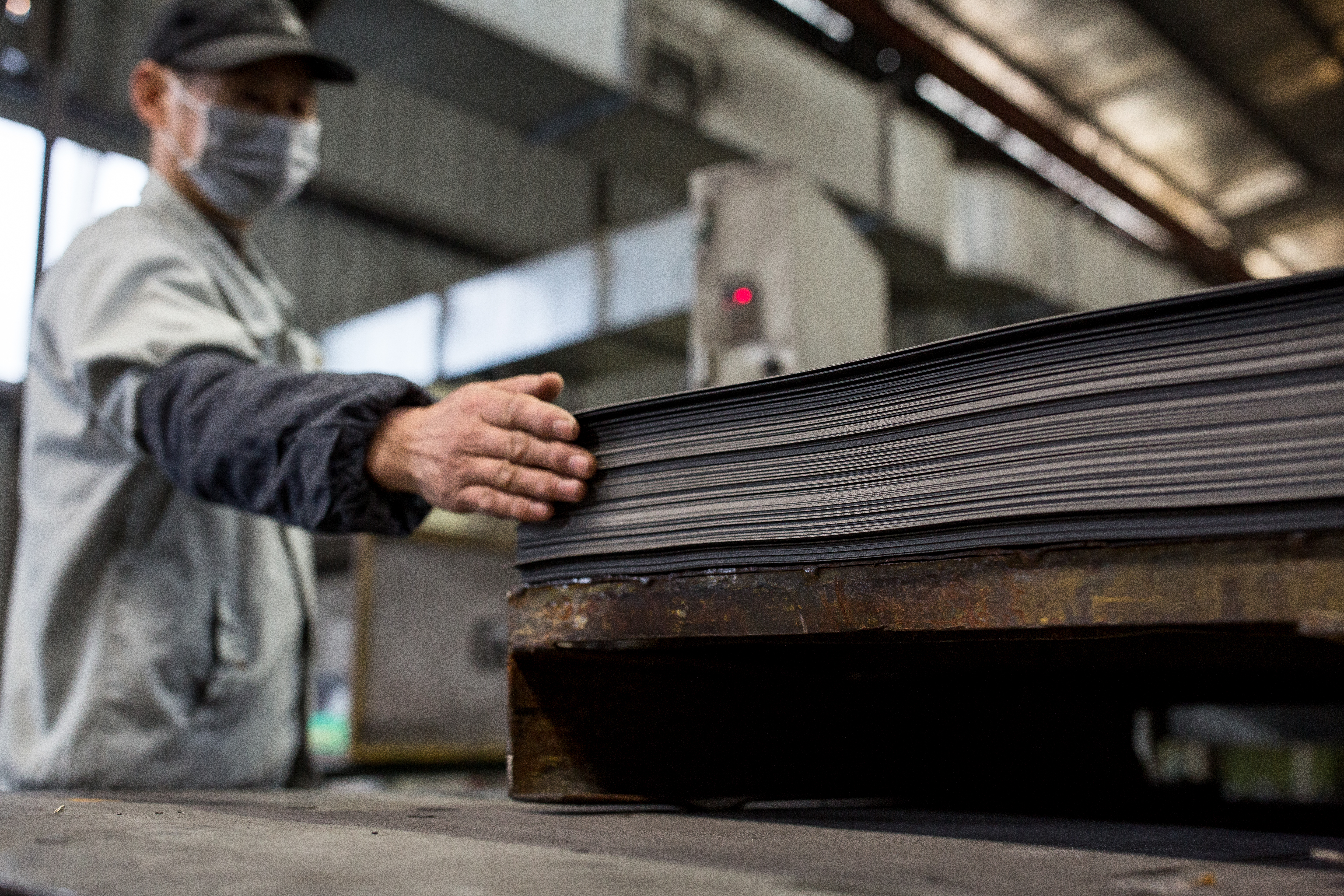 國際石塑膠地板製造業國際大廠美喆國際，宣布投資3.3億元開發SPC產線。