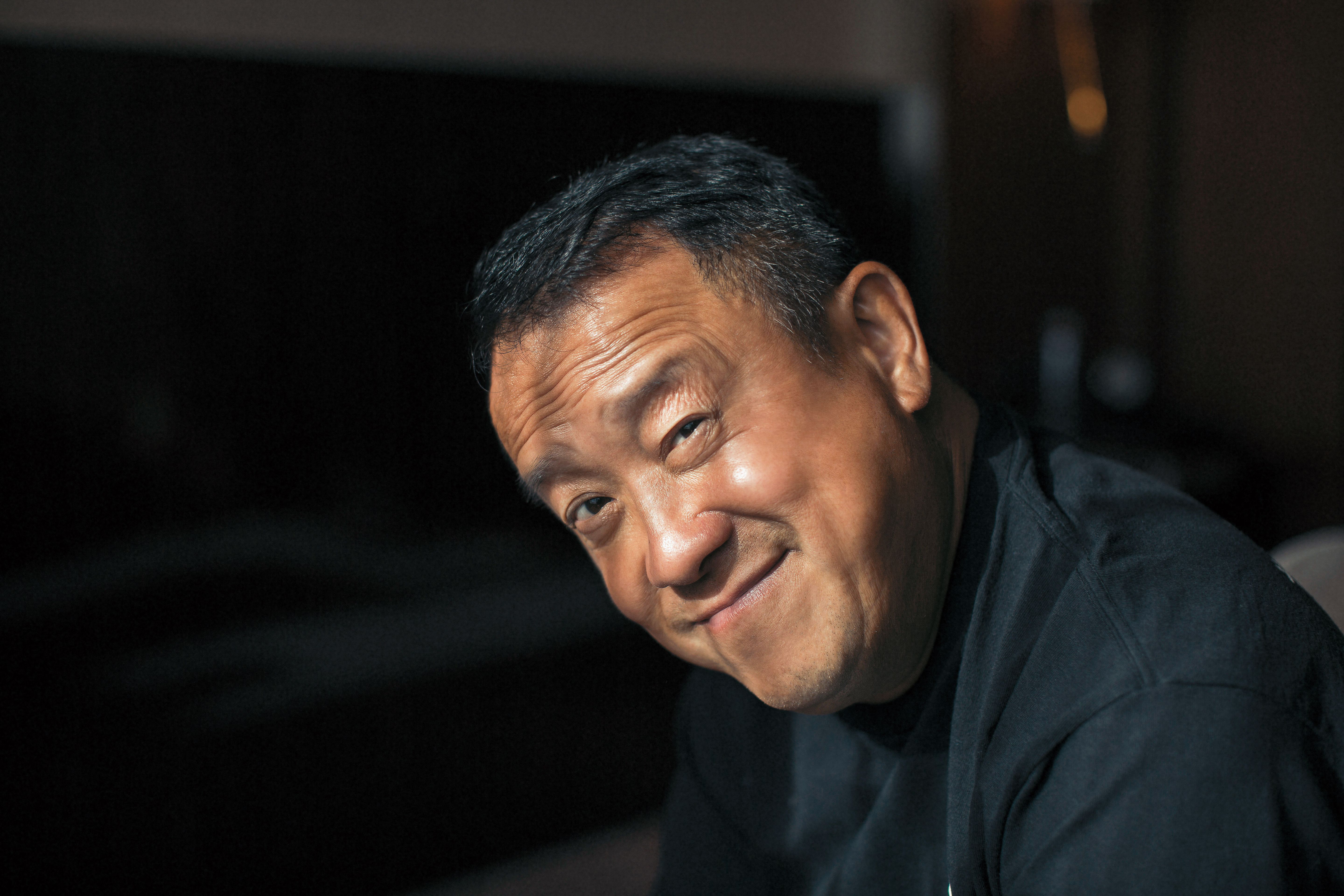 曾志偉謙稱自己最不會演哭戲，總要劇本真的打動他才哭的出來，但就是這從心出發的不二法門，讓曾志偉籠絡人心無數。