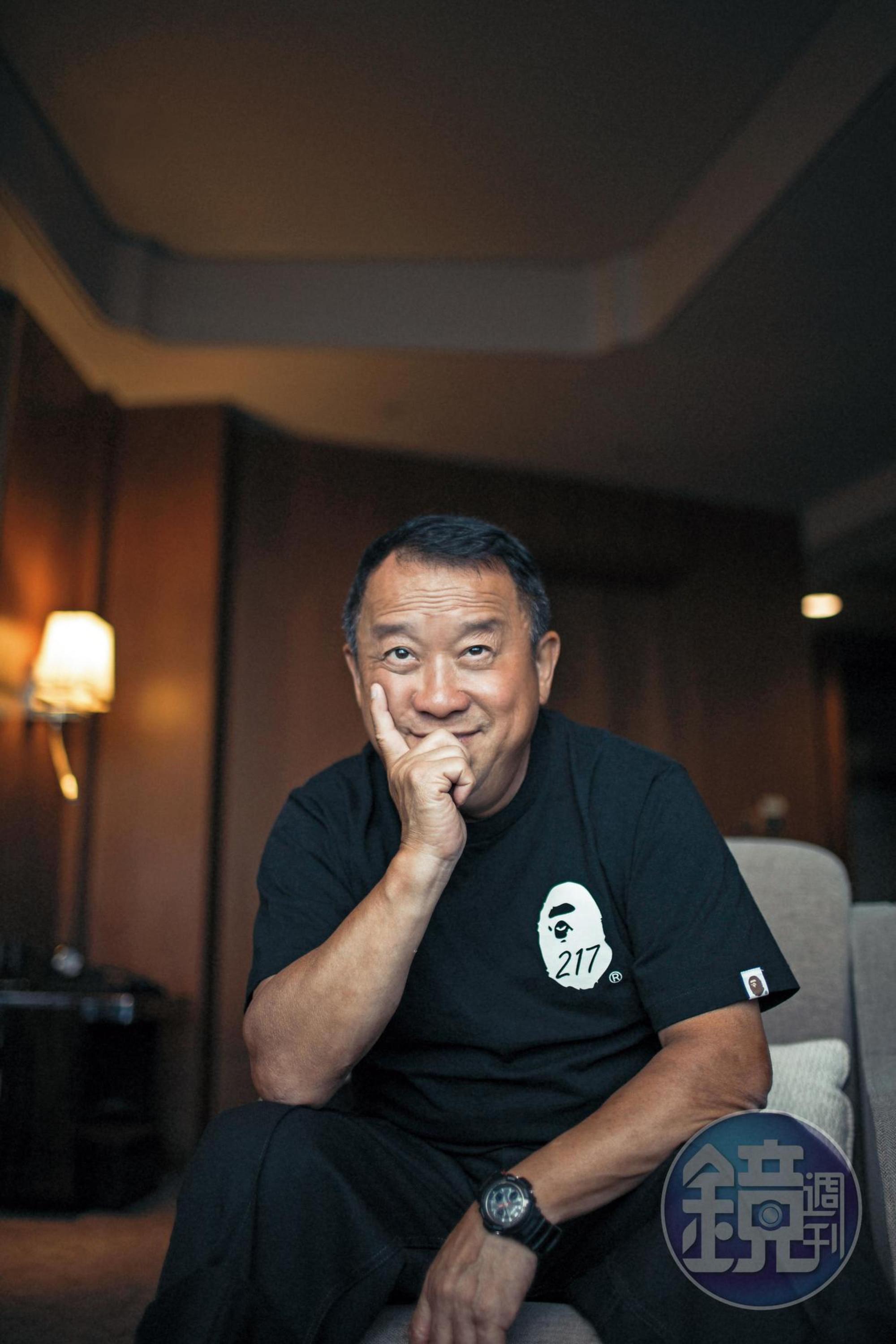 曾志偉做很多慈善工作，但負面新聞亦不少，他說：「心安理得就好，這是我人生中最重要的事。」因為很多事不一定要和別人解釋，你自己做過什麼事情自己知道。