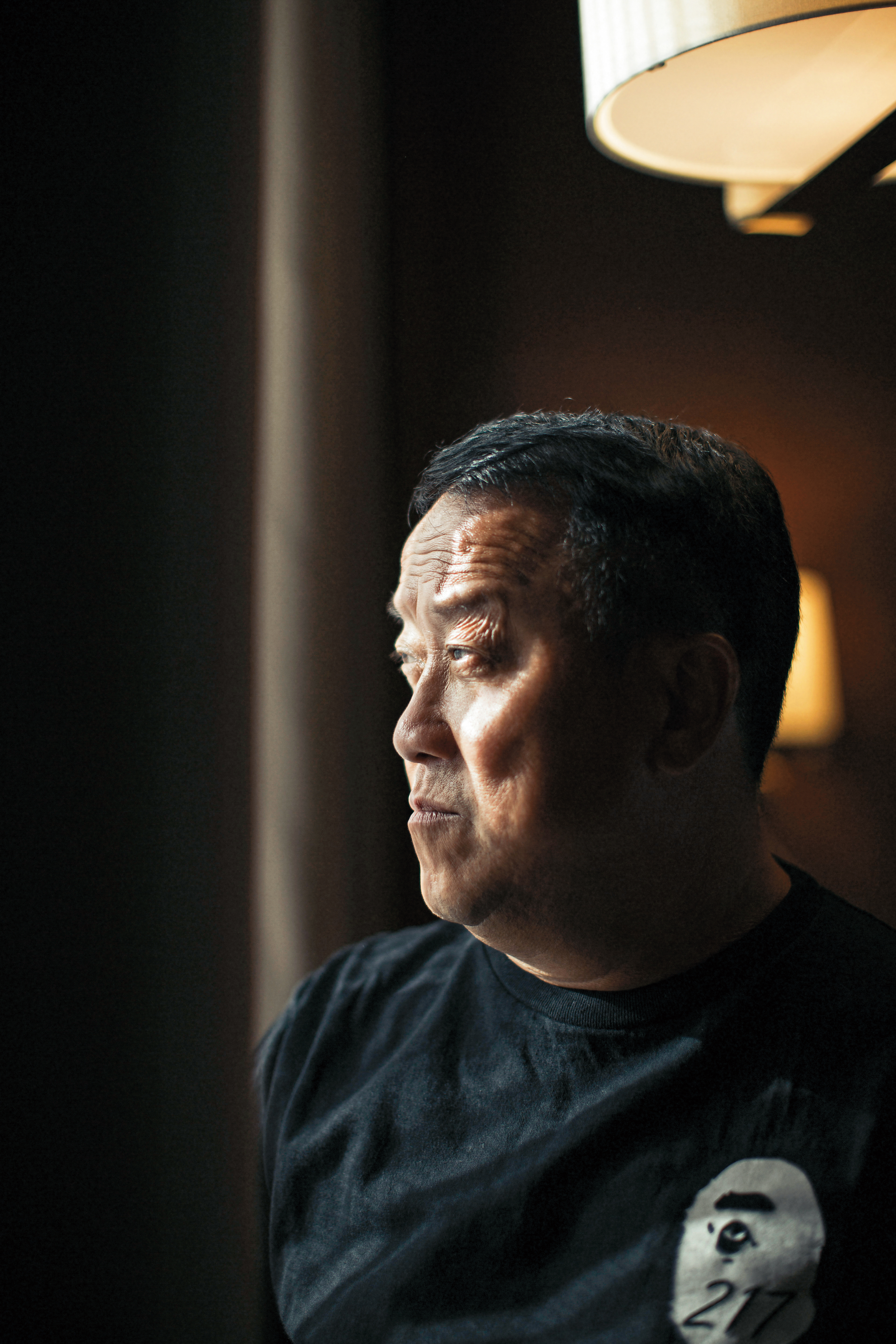 人生到了60歲以後,曾志偉決定要開心。要把心打開,裡面不放任何東西,就會開心,這是一種沒有仇人、沒有恨的境界,沒有放不下的東西,不容易啊。