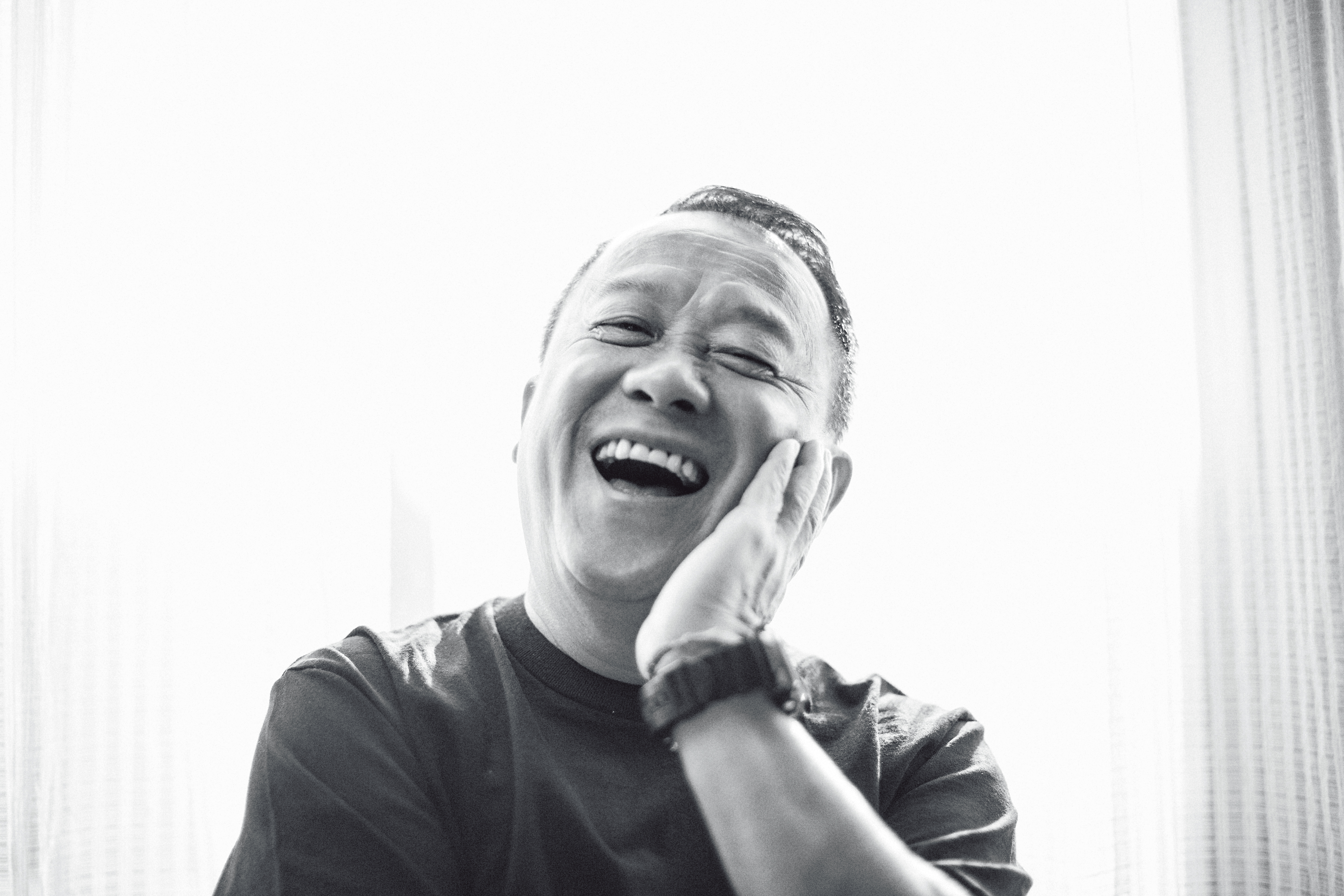 曾志偉露出幾個的笑容，就像昭告天下，好事發生了。