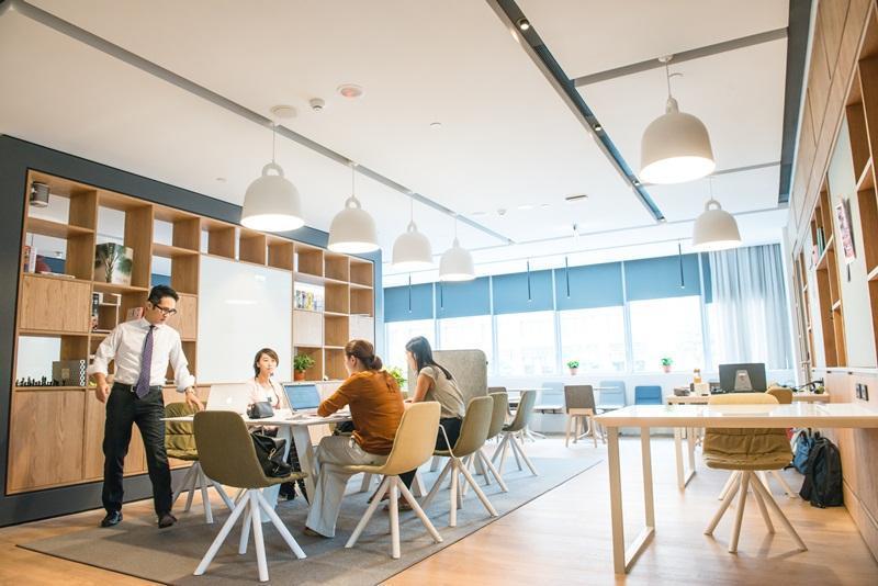 Spaces 台北IFC宏盛據點開幕,為多元的商務旅客、自由工作者提供更便捷更彈性的辦公空間。(Spaces提供)