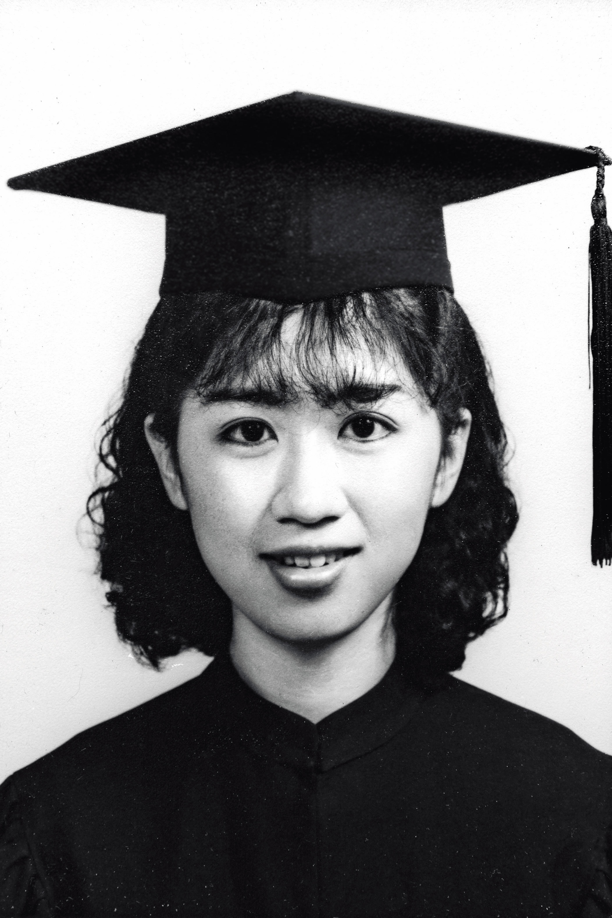 陳佩琪大學畢業照。（陳佩琪提供）