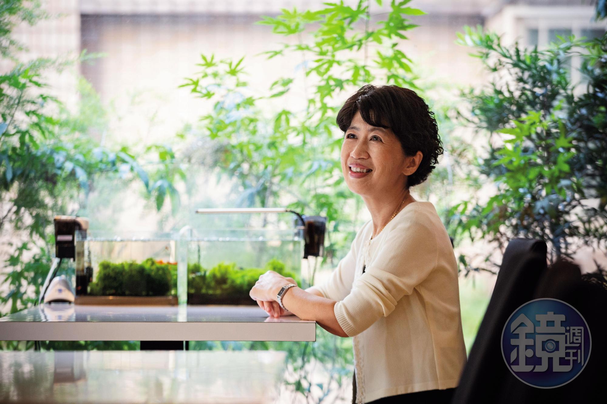 罹癌距今已過7年,陳佩琪目前暫無大礙,只是更加注重健康,偶爾會到住家附近散步,假日也會跟2個女兒去台北永康街閒逛。