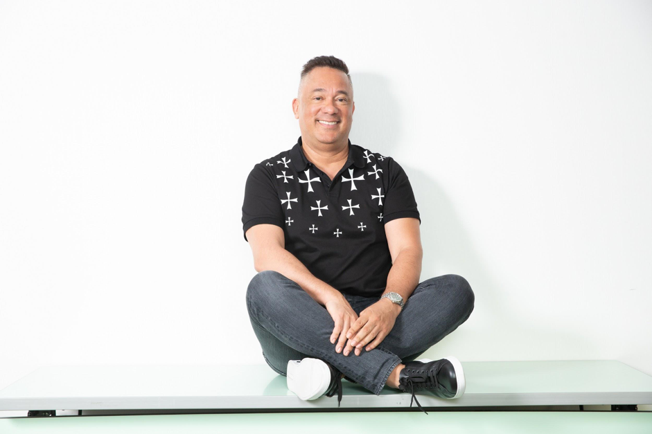 華誼兄弟獨資創立點睛動畫公司，從好萊塢挖角，找來前夢工廠資深監製、艾美獎得主喬阿奎拉擔任執行長。