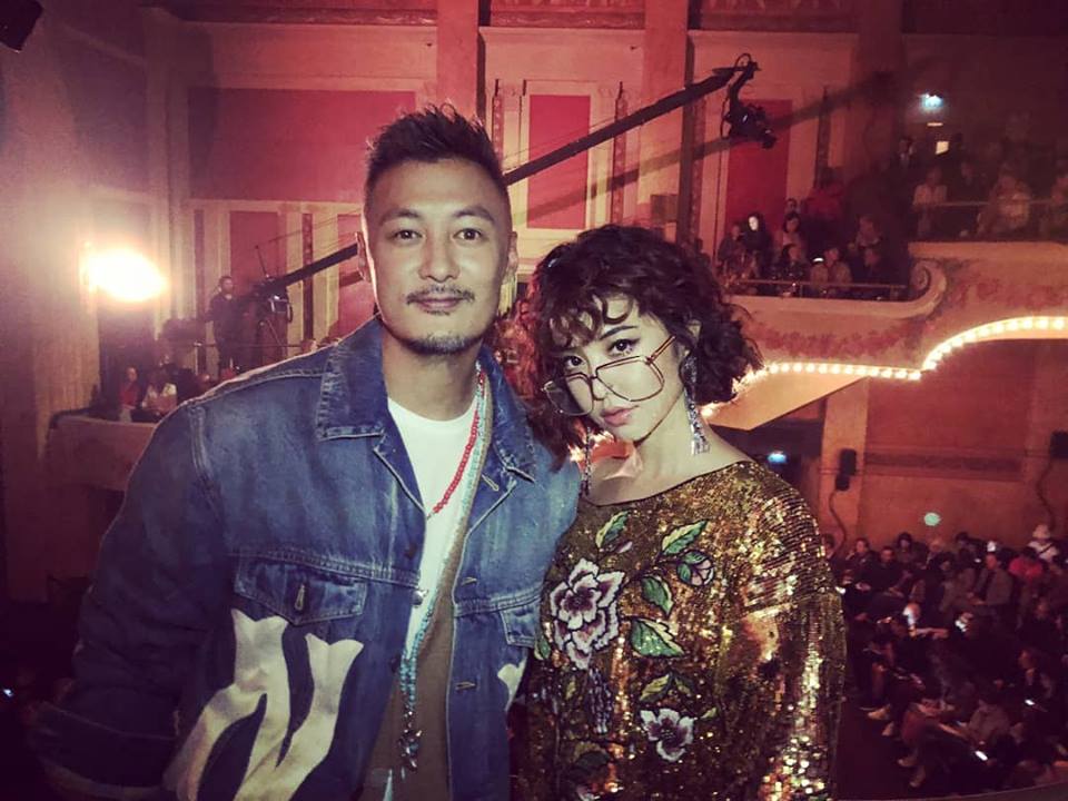 蔡依林（右）在巴黎參加GUCCI時尚秀，跟余文樂同框。（翻攝自蔡依林臉書）