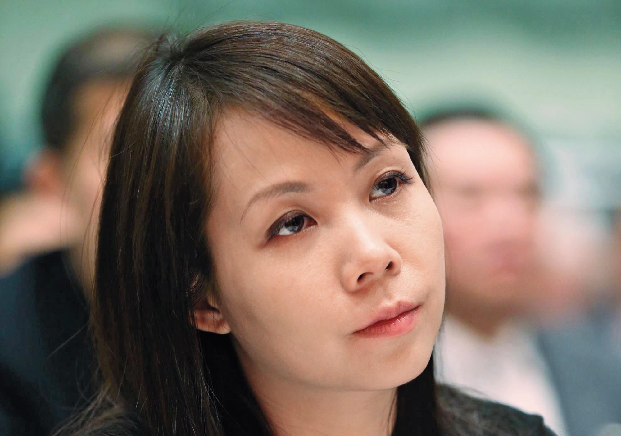 呂麗君與香港富豪劉鑾雄（大劉）於2014年分手，男方登報表示，已給女方超過20億元港幣（約80億台幣）。（東方IC）