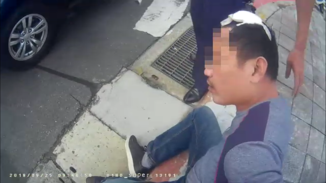 警方發現莊男神情恍惚，經查他有毒品前科，並實施驗尿。（翻攝畫面）