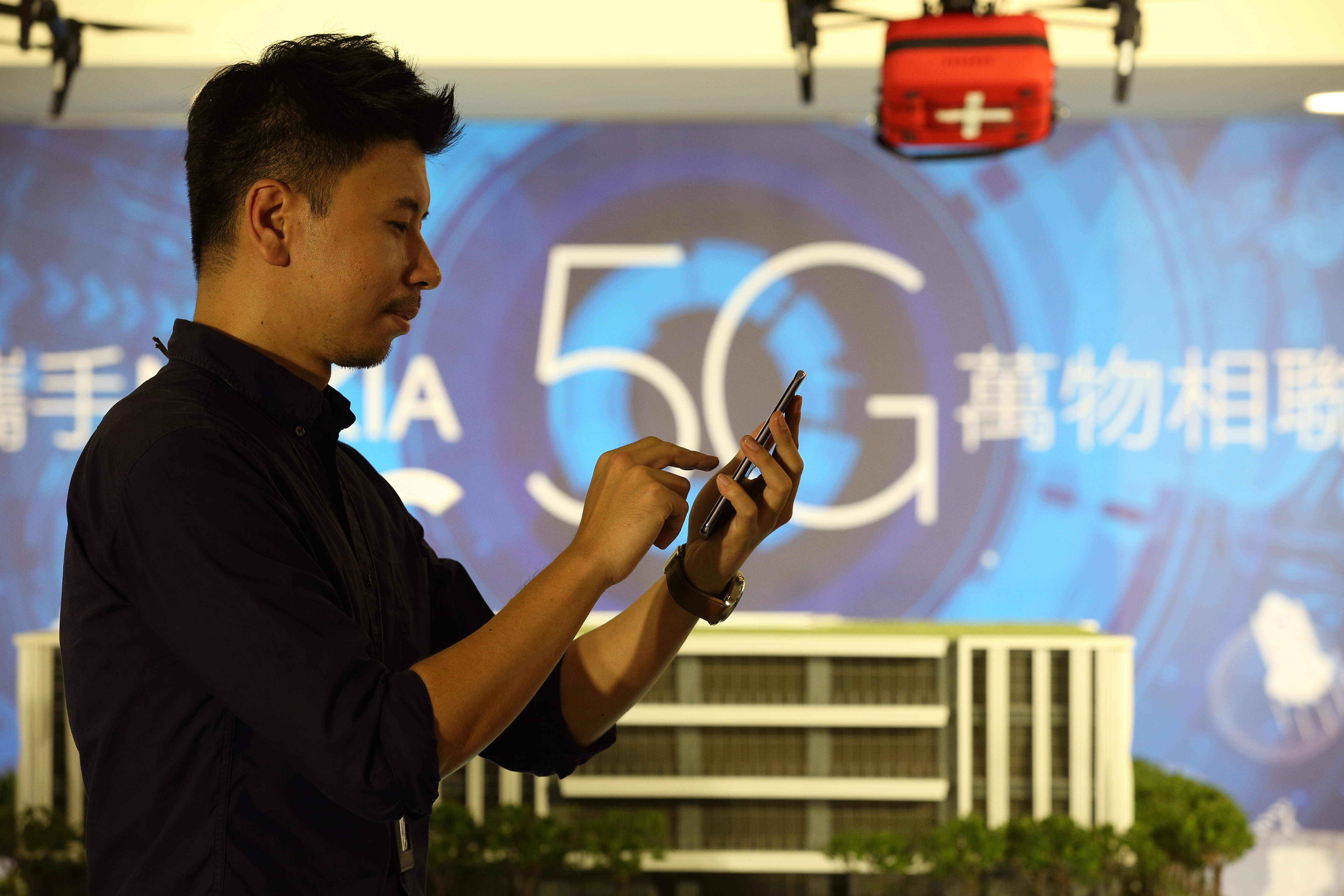 新一代行動通訊技術5G預計在2020年大規模商轉，可望為台灣帶來千億美元產值的大商機，也成了台股長線利多題材。