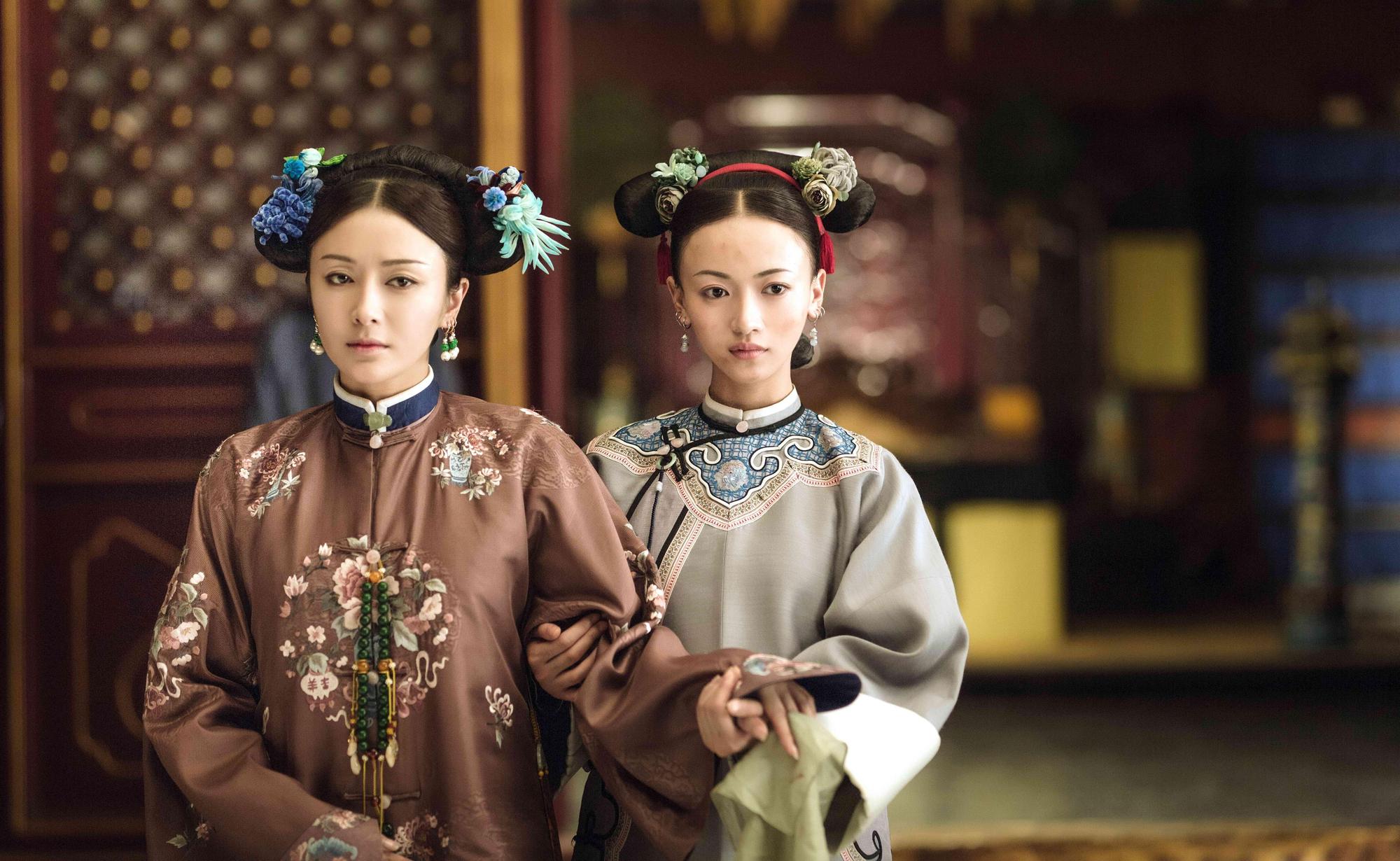 秦嵐(左)與吳謹言(右)演出《延禧攻略》深受觀眾喜愛。(八大提供)