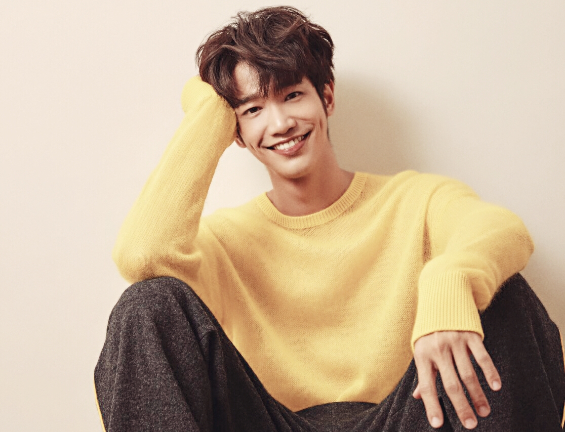 形象帥氣的劉以豪將擔任一日店長，與粉絲親密接觸。（big issue Korea提供）