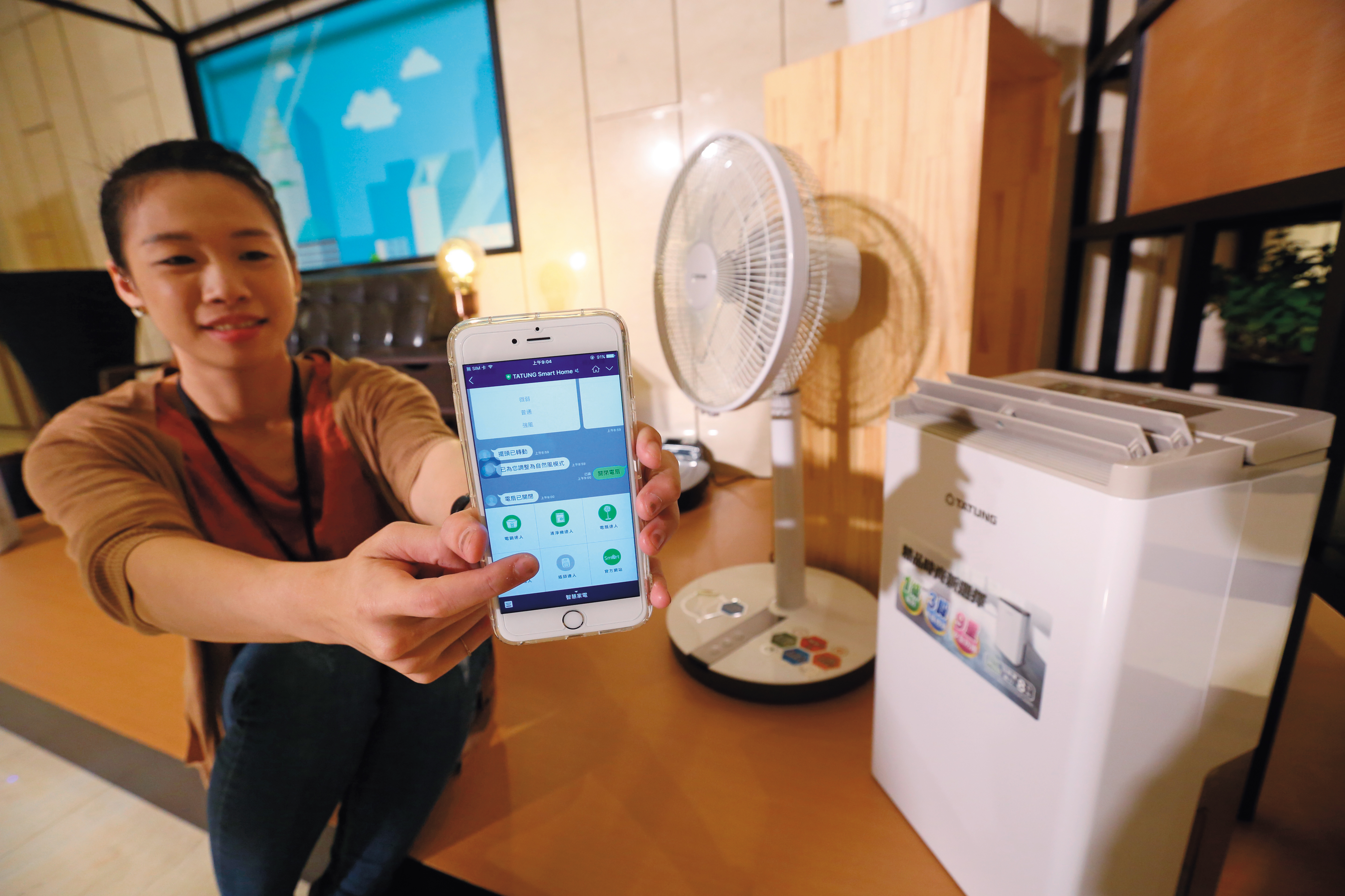 千億美元的5G商機,不僅止於電信相關產業,還涵蓋物聯網、大數據、人工智慧等領域。
