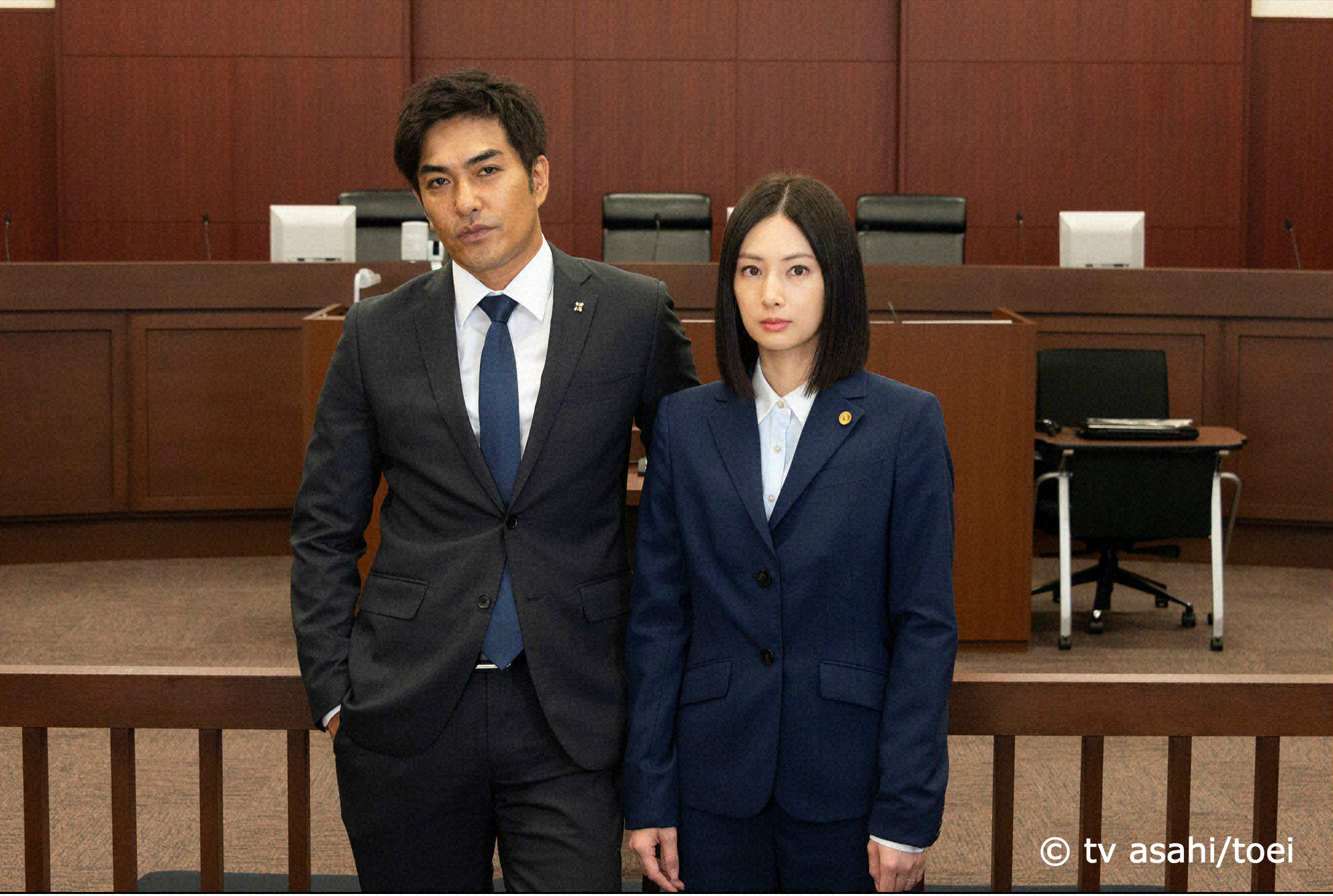 北川景子和北村一輝合作特別劇《指定律師》,9/27(四)12:00將於KKTV播出。(KKTV提供)