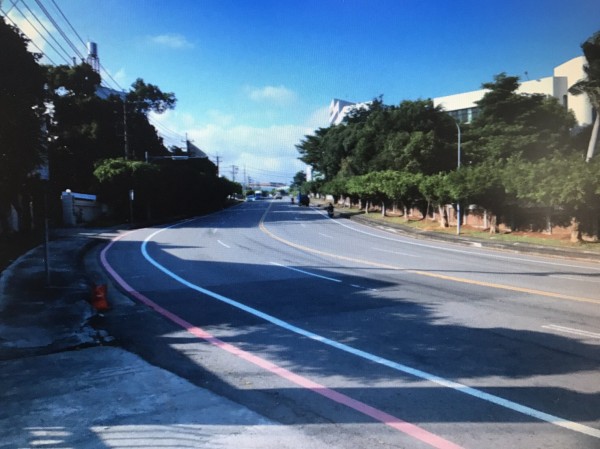 發生事故路段是一處彎道,若過灣速度太快,相當危險。(警方提供)