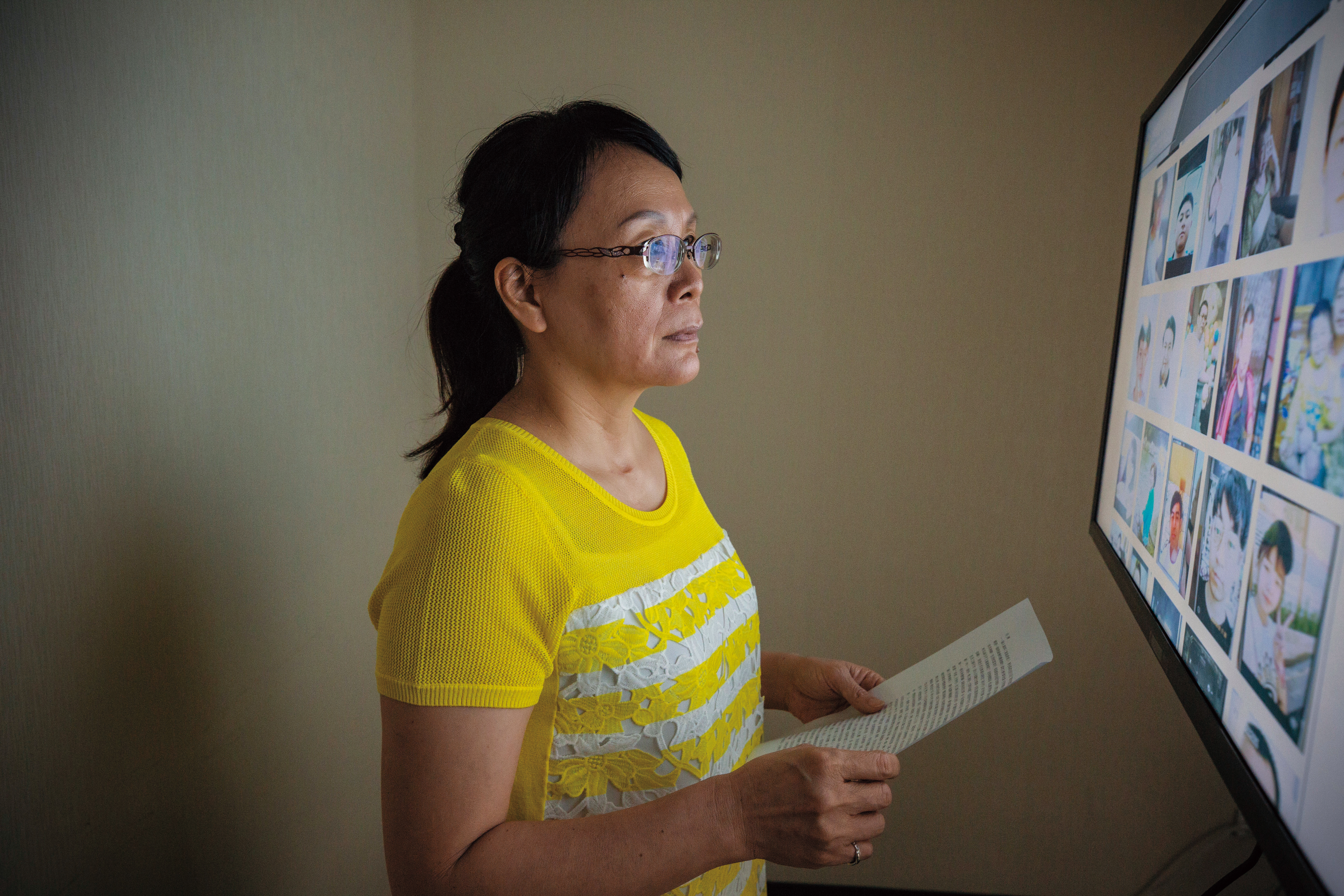 「巡網」是蔡淑女的日常，每張臉孔後面都是一個缺角的家庭，她想做的，是讓破碎的關係得以修補。