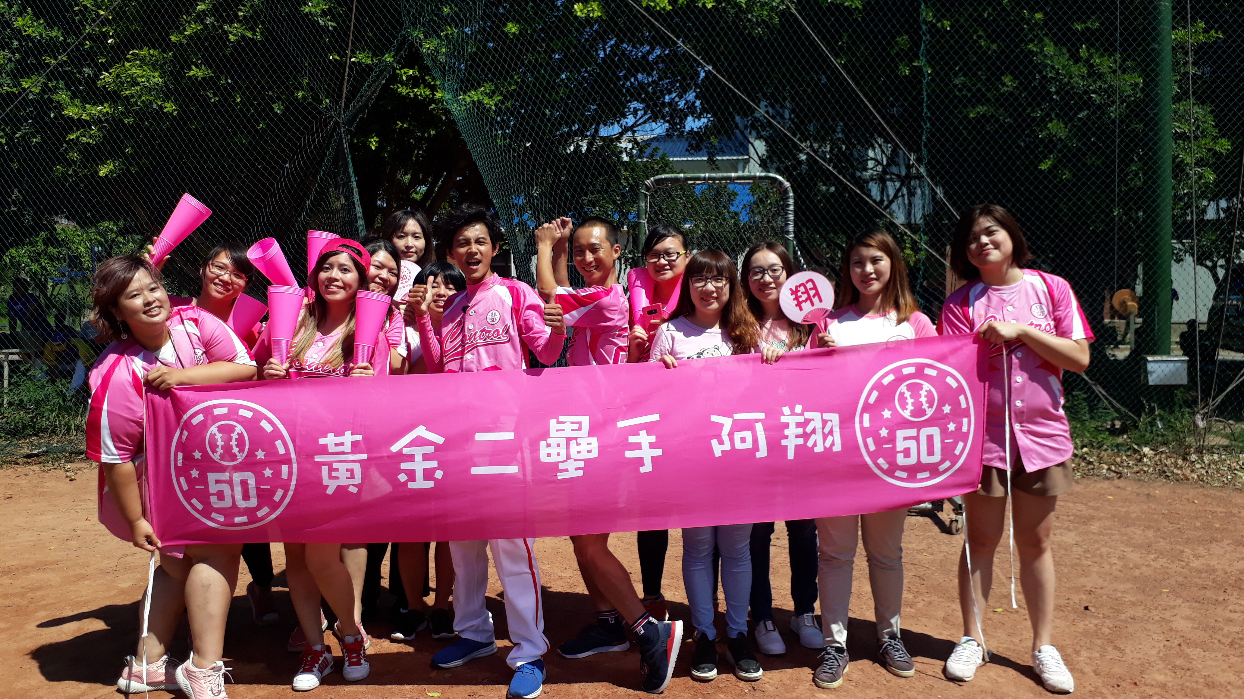 阿翔選擇棒球項目向奧運選手下戰帖。（民視提供）