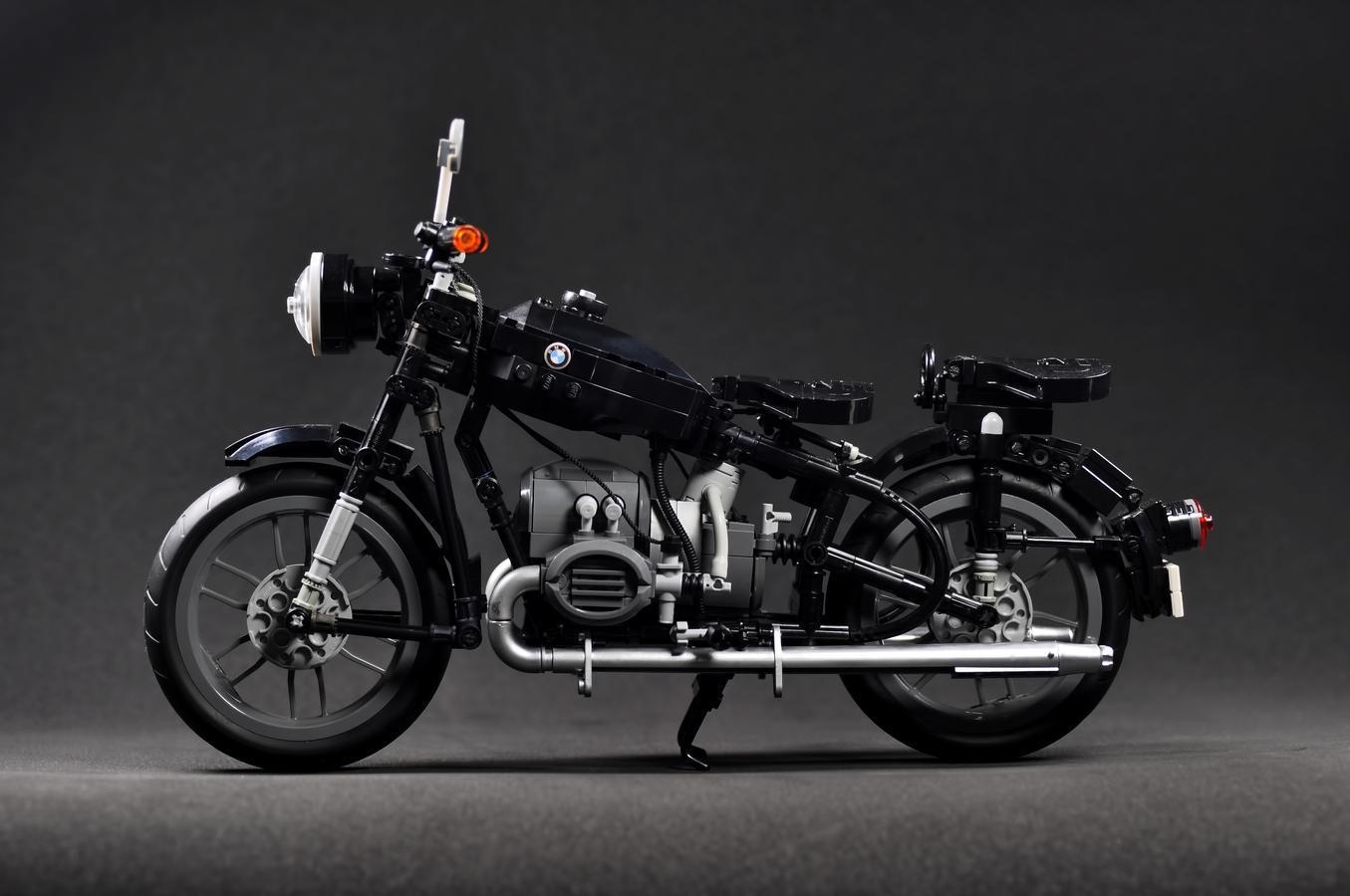 鄭宇亮以樂高積木製作出BMW R60/2老式機車模型。(翻攝LEGOIdeas官網)
