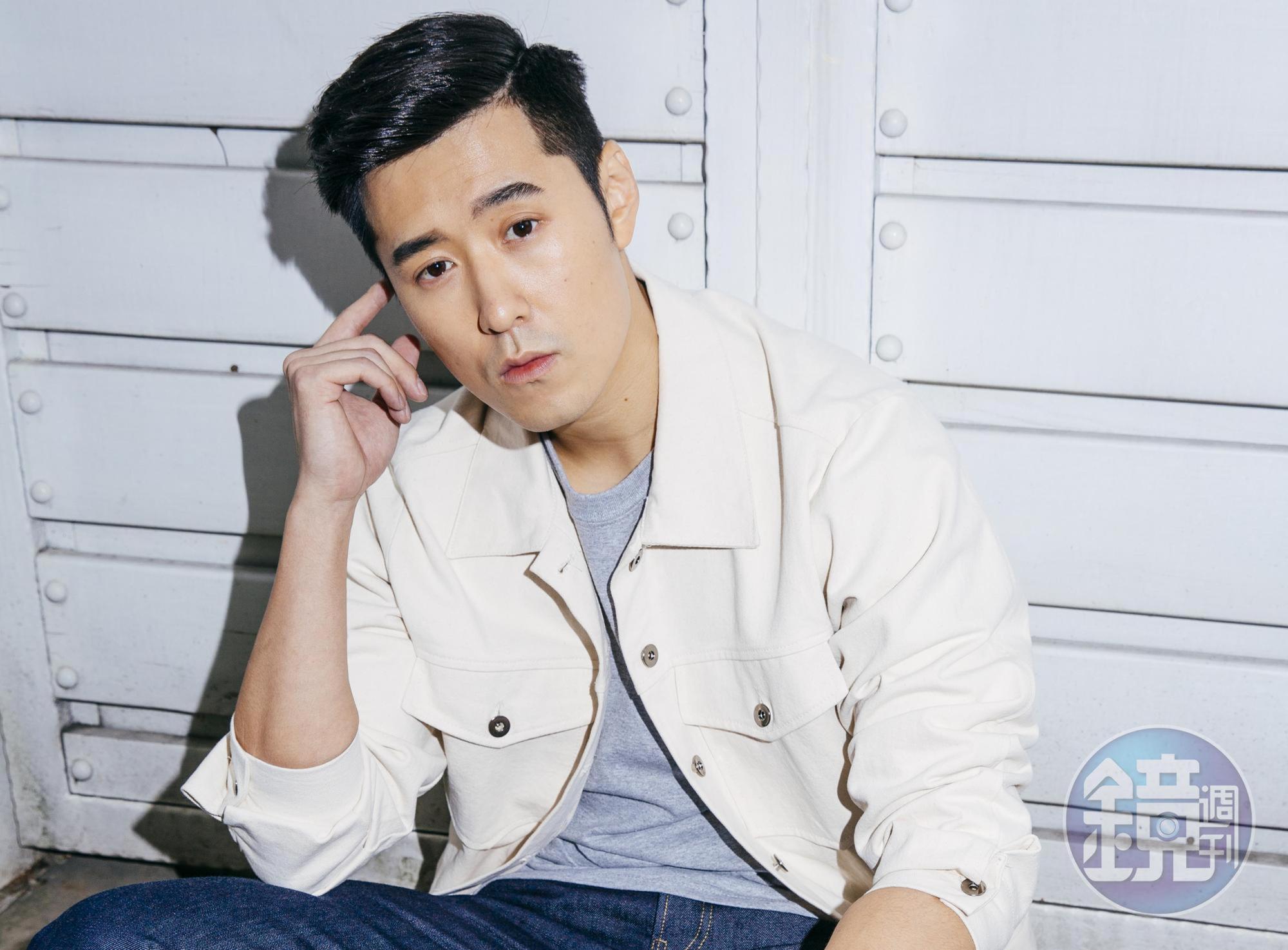 來自香港的陳獻Henry，今年25歲，擁有181公分高的他，是位充滿陽光氣息的大男孩。