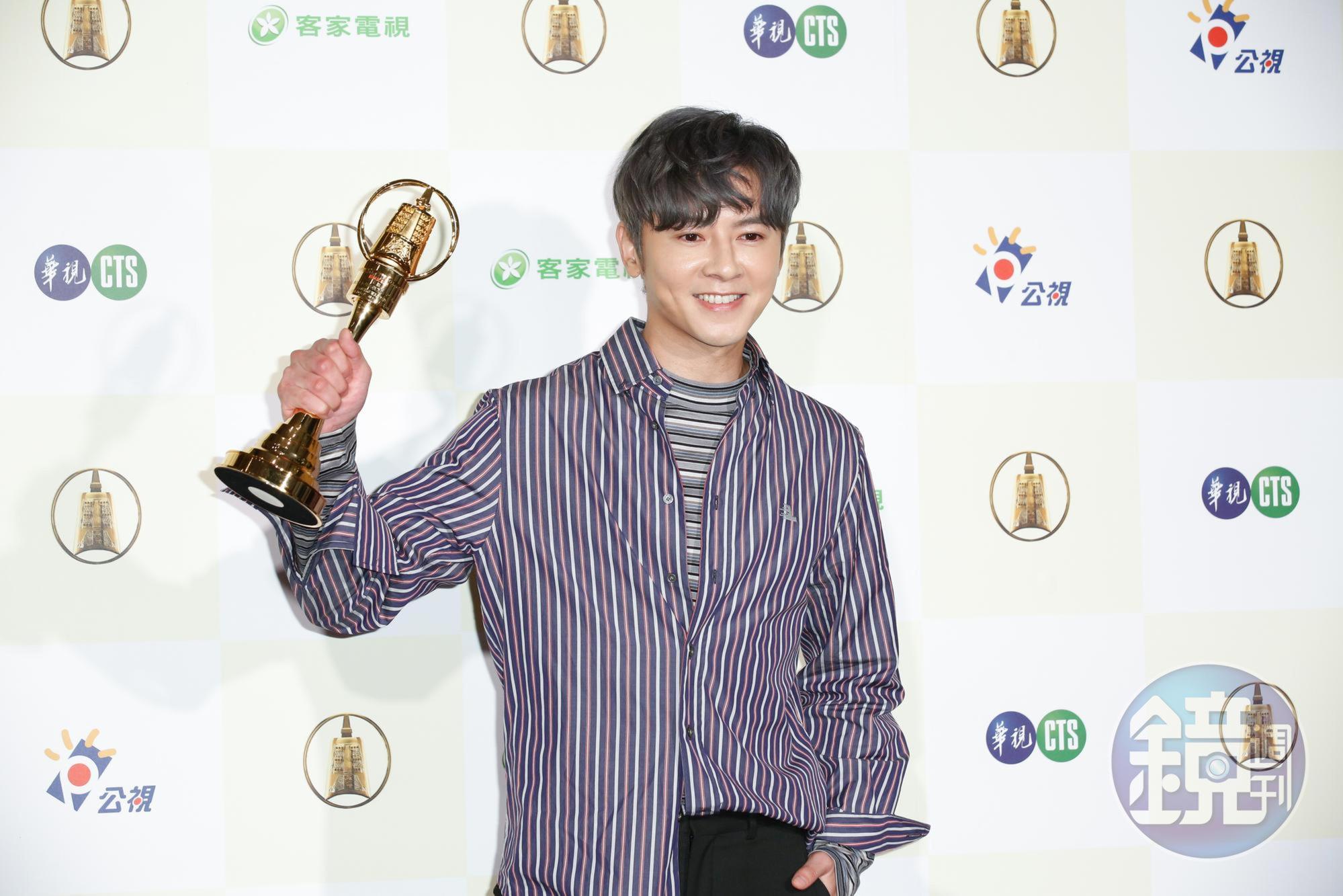 過去多演出偶像劇，李國毅憑著類型劇《麻醉風暴2》第一次入圍金鐘獎。