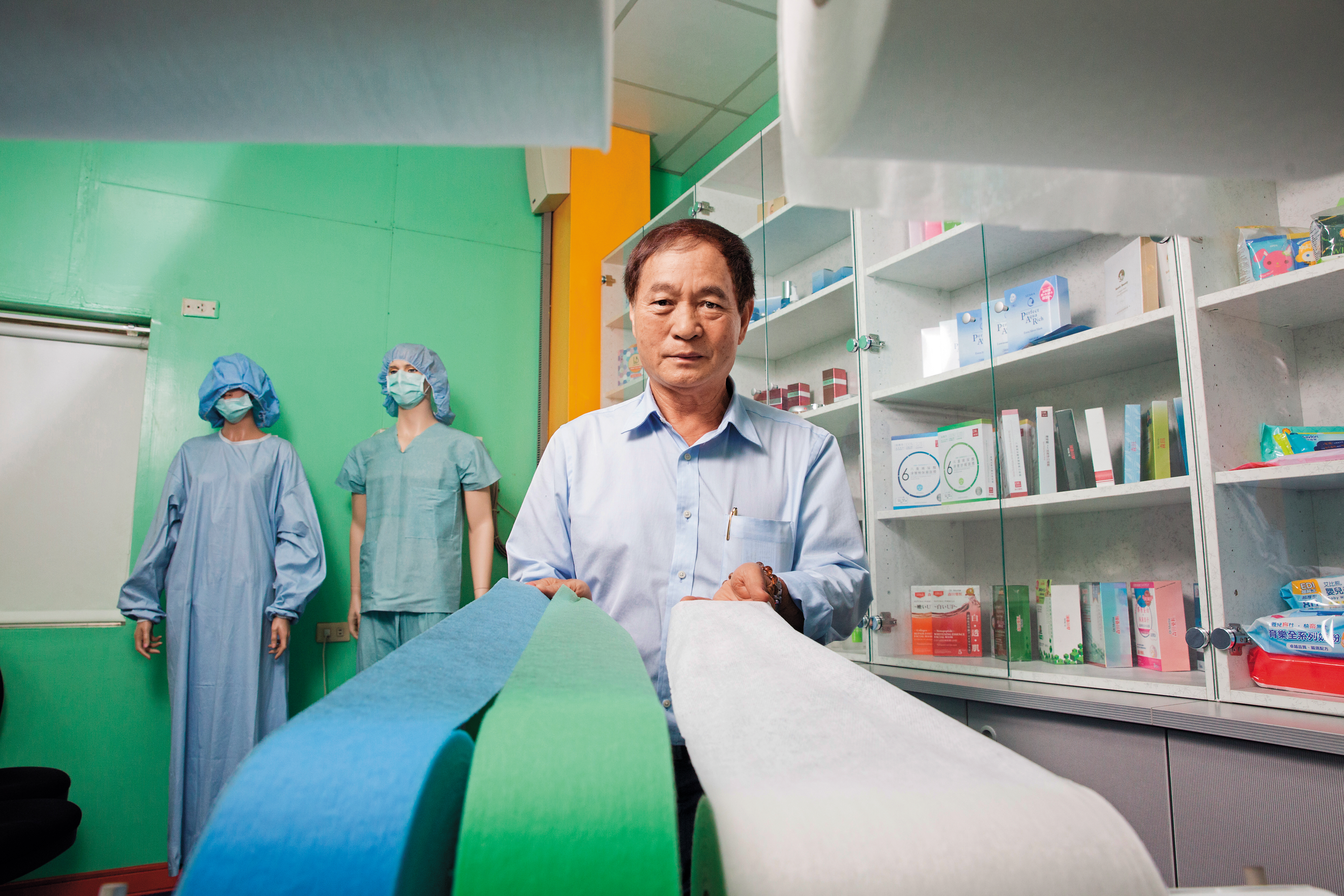 吃番薯籤長大的窮小孩、南六企業董事長黃清山，如今拚出年營收近65億元佳績。