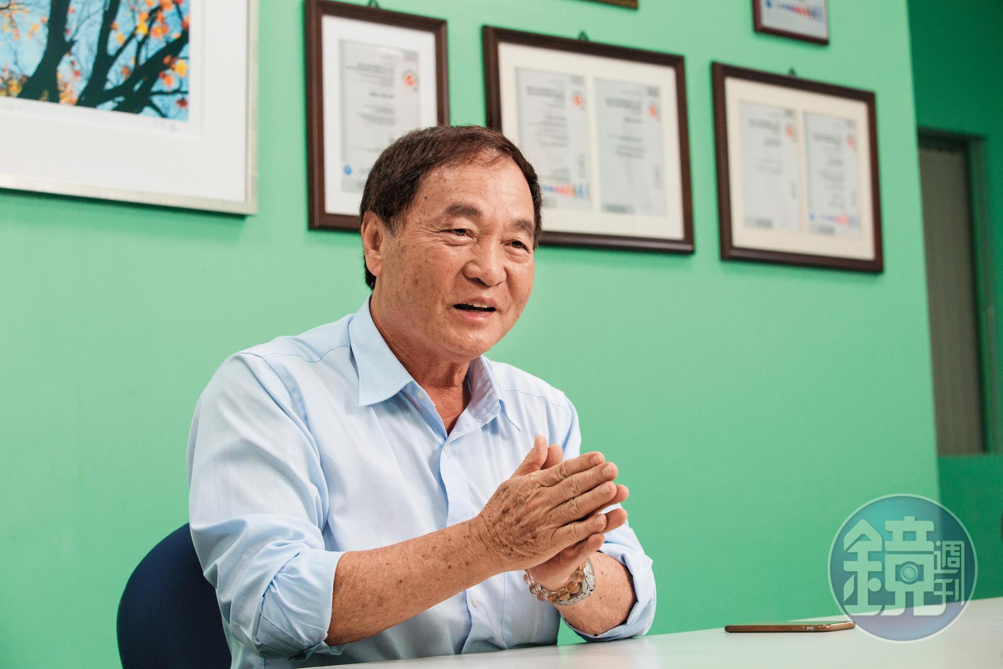 黃清山說話草根性十足,常說自己是不會講話的「憨慢」鄉下人。