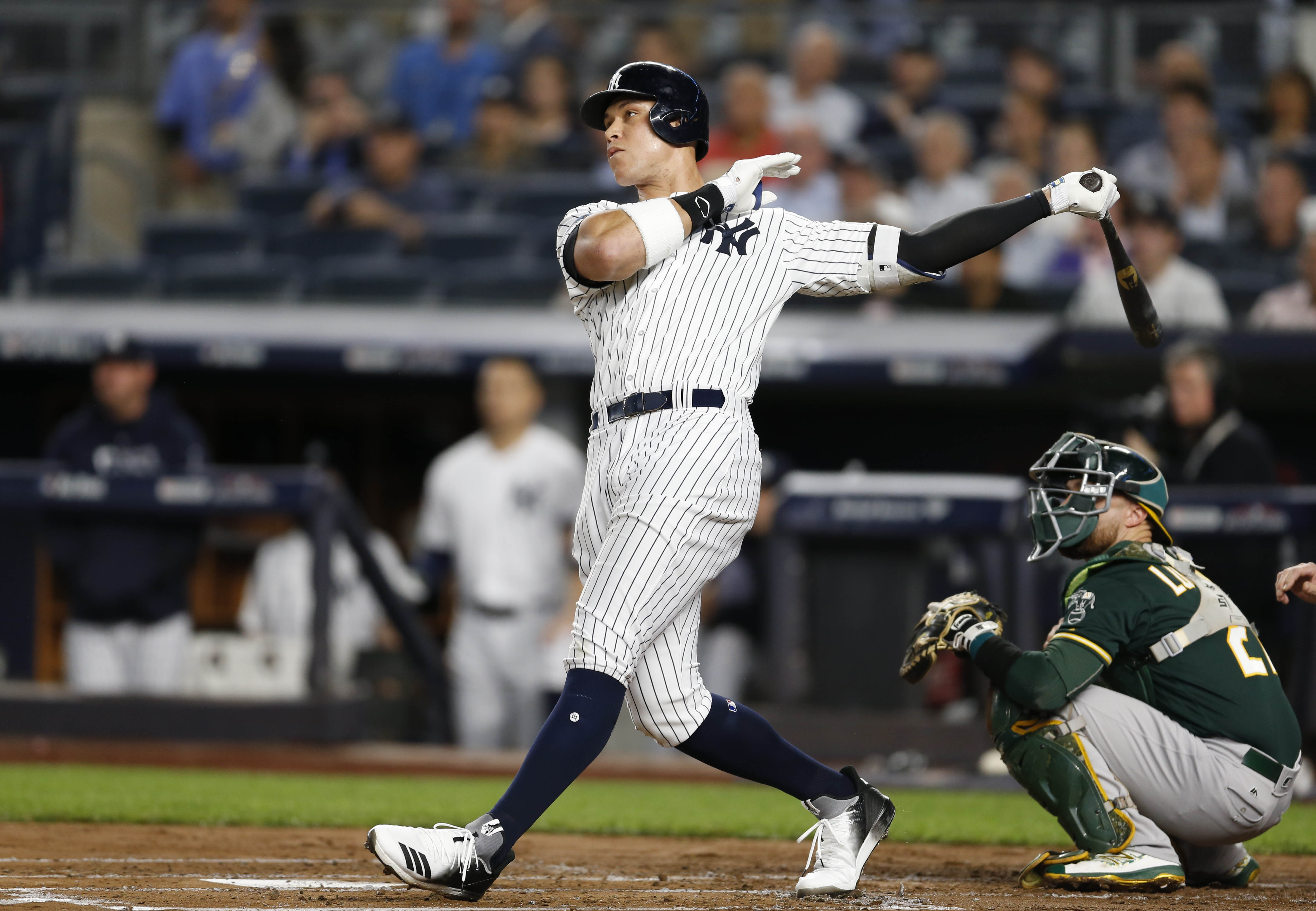 「法官」喬志擊出2分全壘打，幫助洋基擊敗運動家，順利晉級美聯分區系列賽（東方IC）