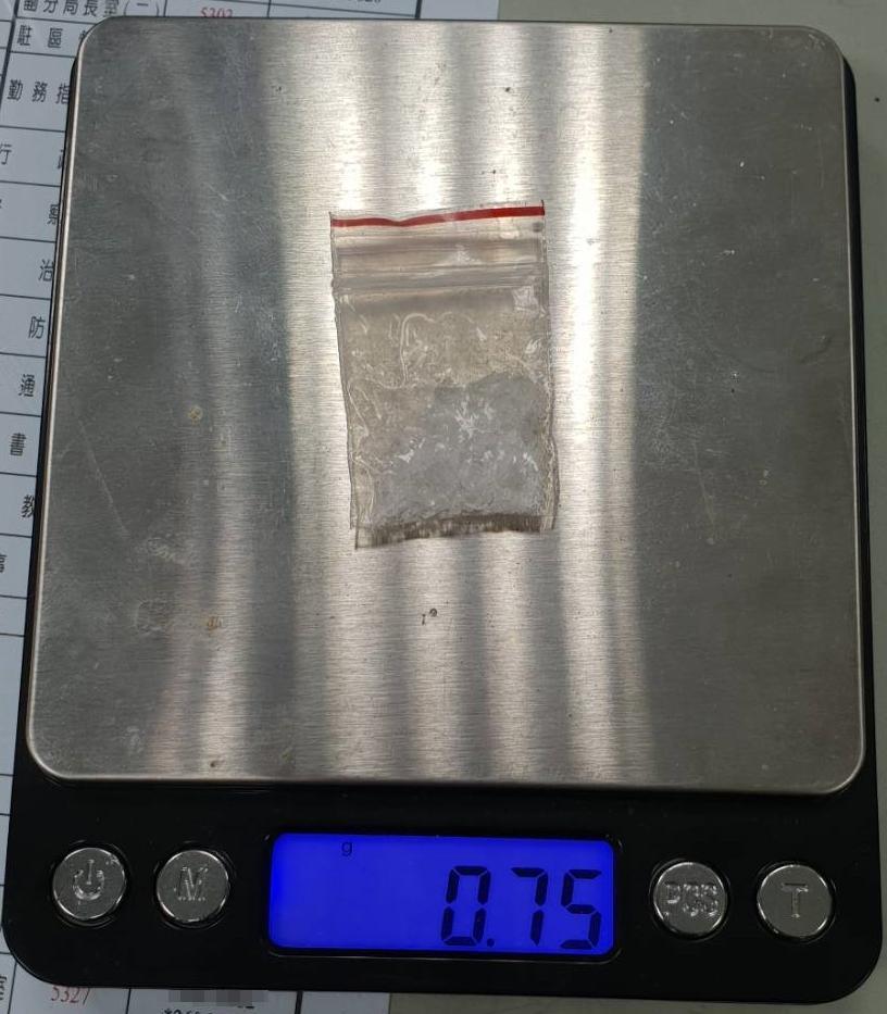 警方在陳嫌身上發現安非他命。(翻攝畫面)