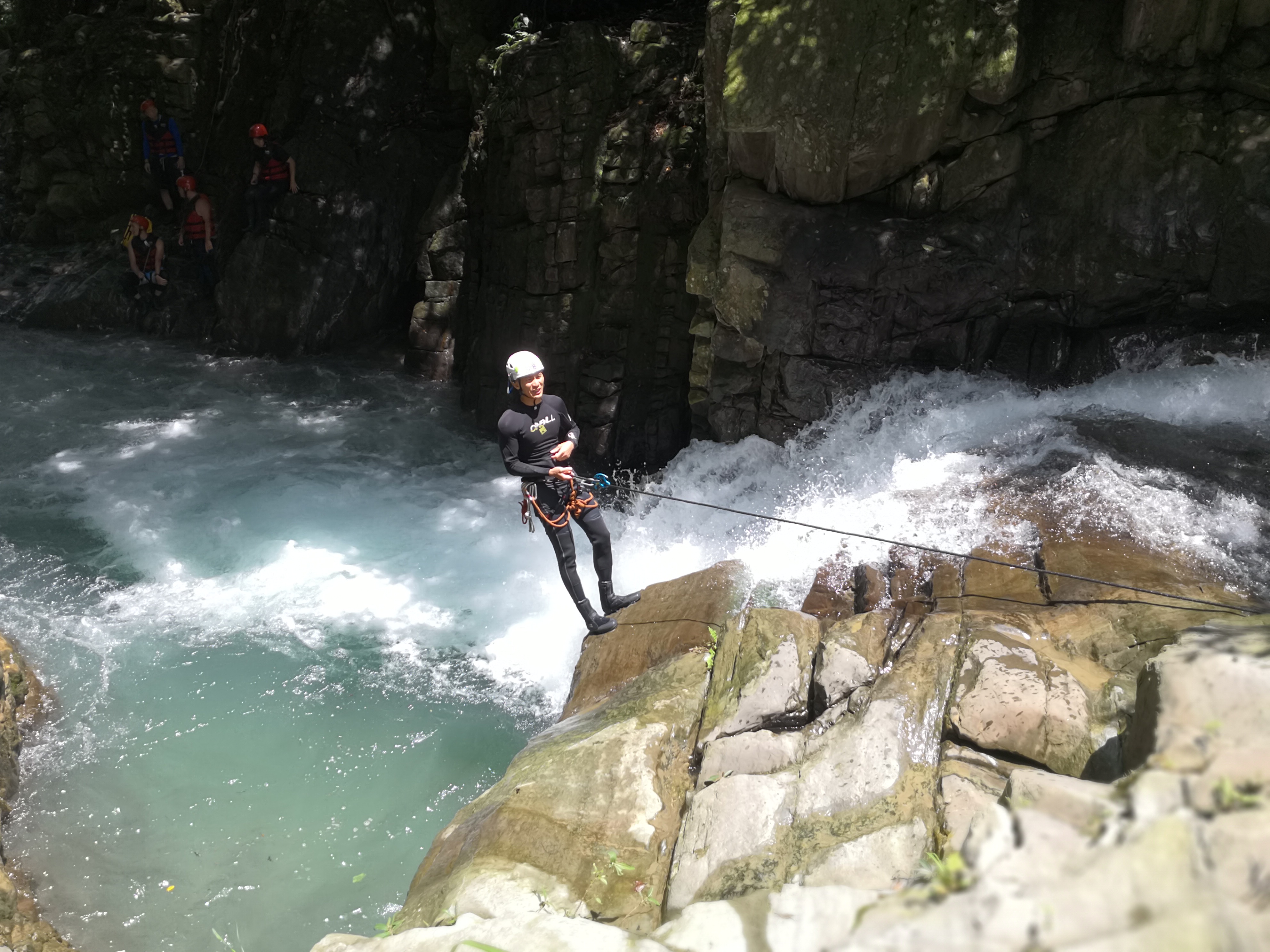 活動中由教練帶領訓練內容。