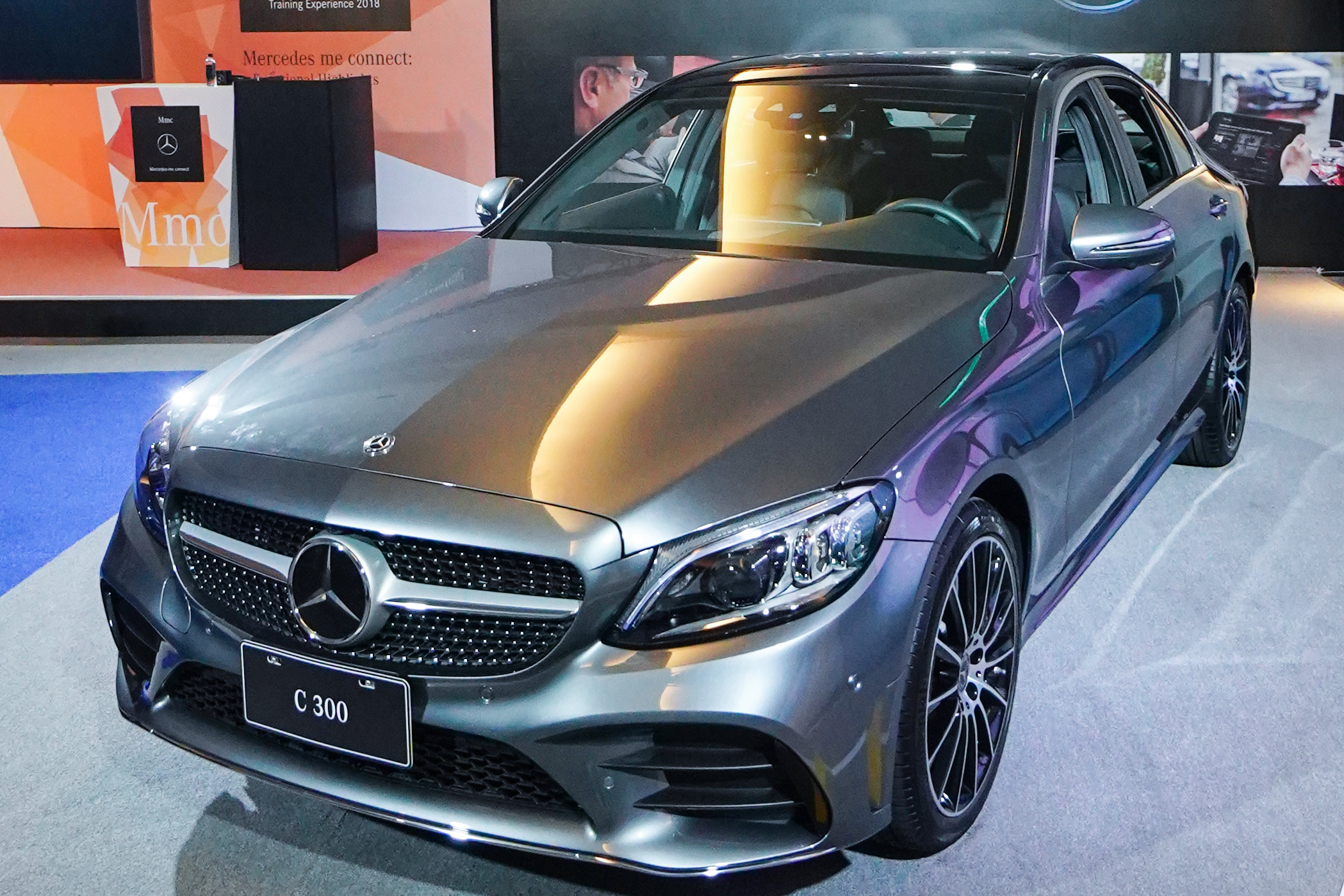 【車壇焦點】戰鬥力滿滿的賓士C300小改款